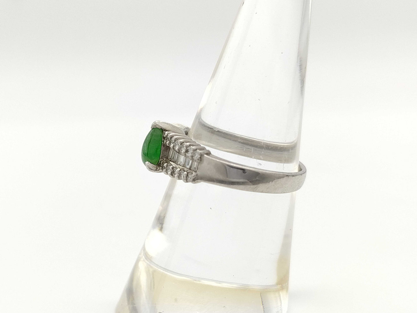 Jade 0.55ct D0.34ct PT900 5.5g Ring