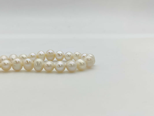 Semi-round pearl necklace, diameter approximately 6.1-7.3mm, weight 47.3g