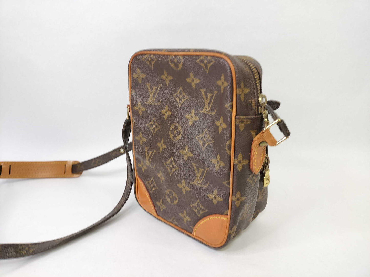 LOUIS VUITTON Monogram Amazon TH0969 Shoulder Bag