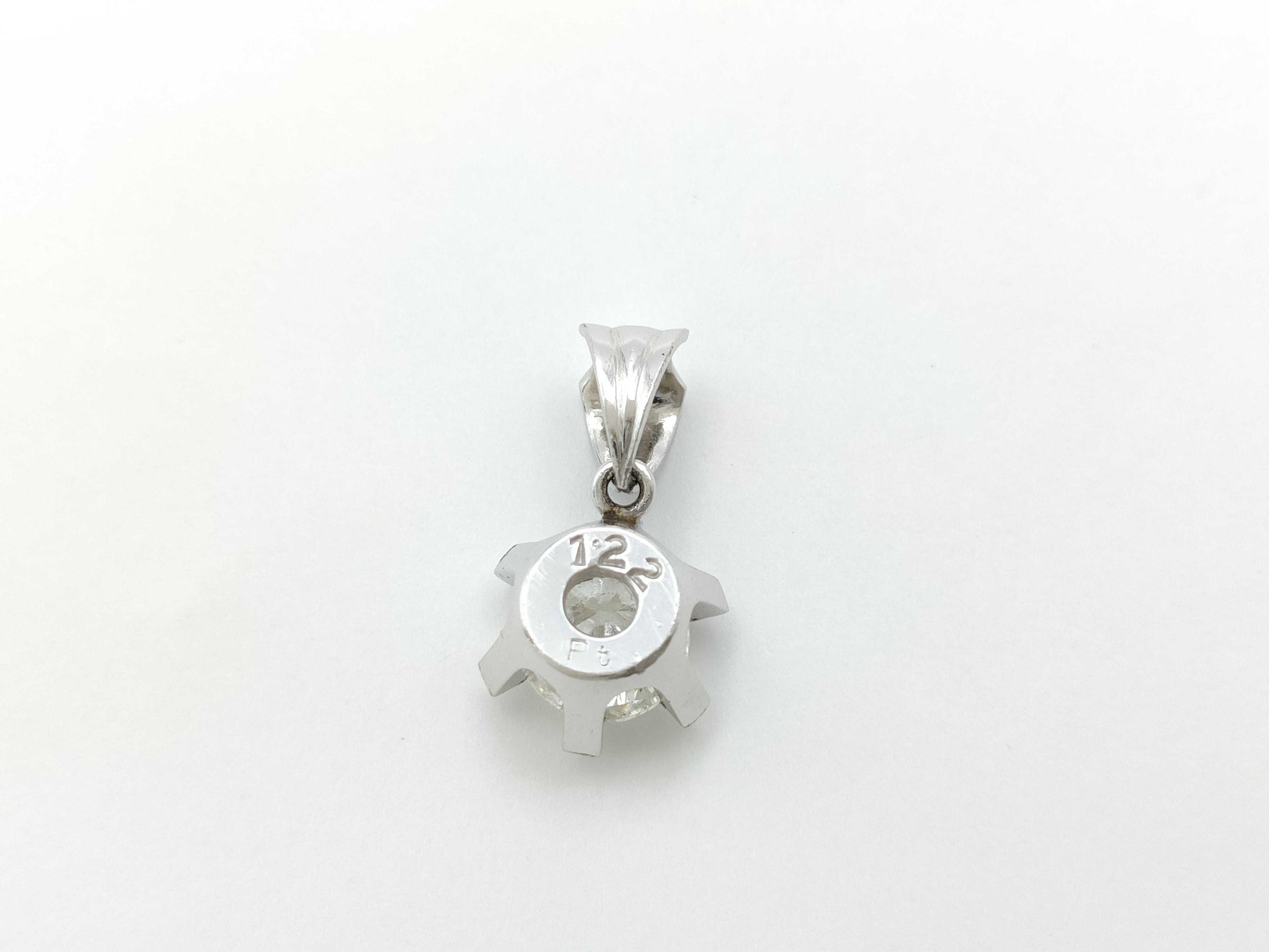 D1.22ct PT850 2.7g Pendant Top