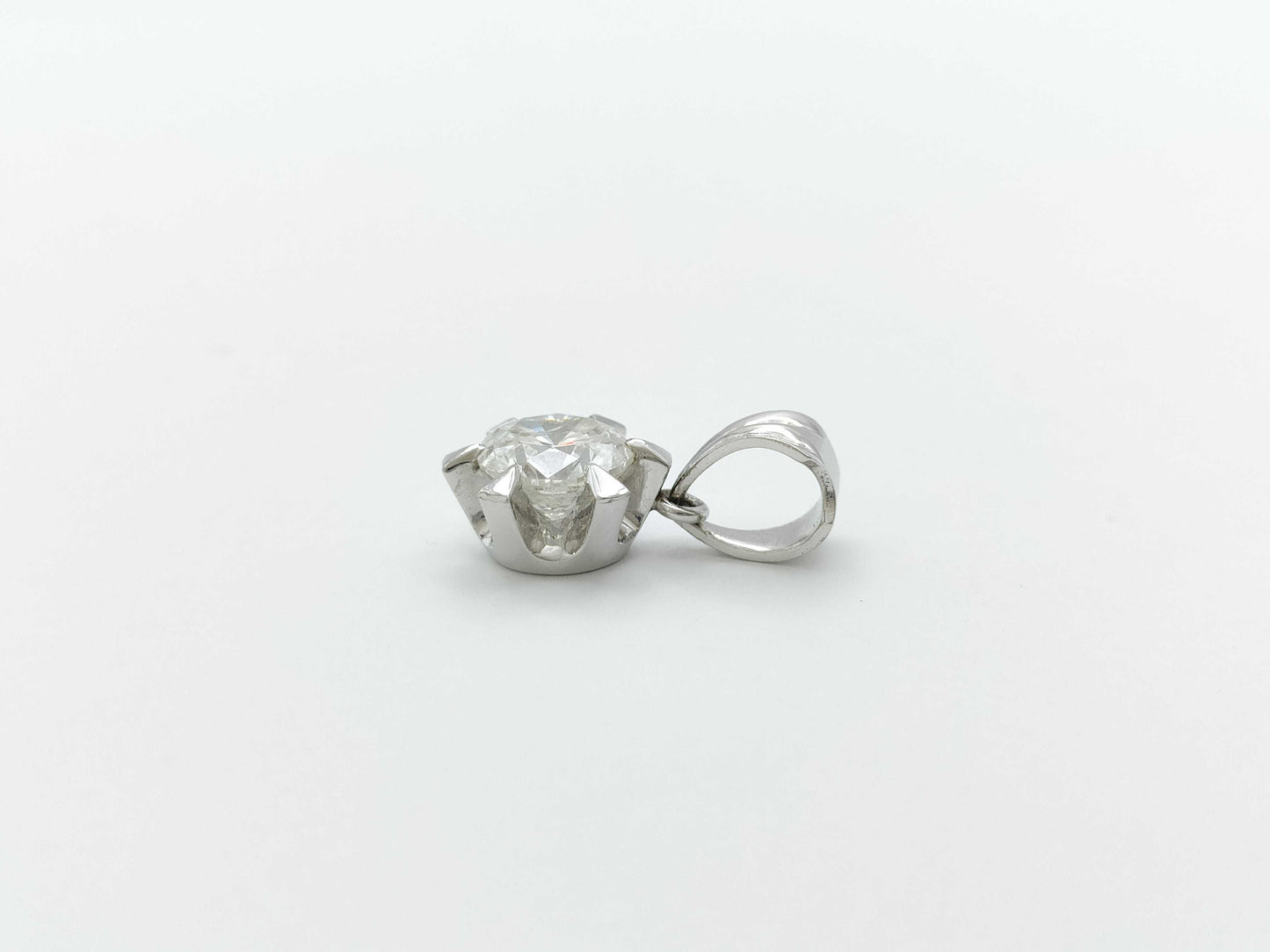 D1.22ct PT850 2.7g Pendant Top