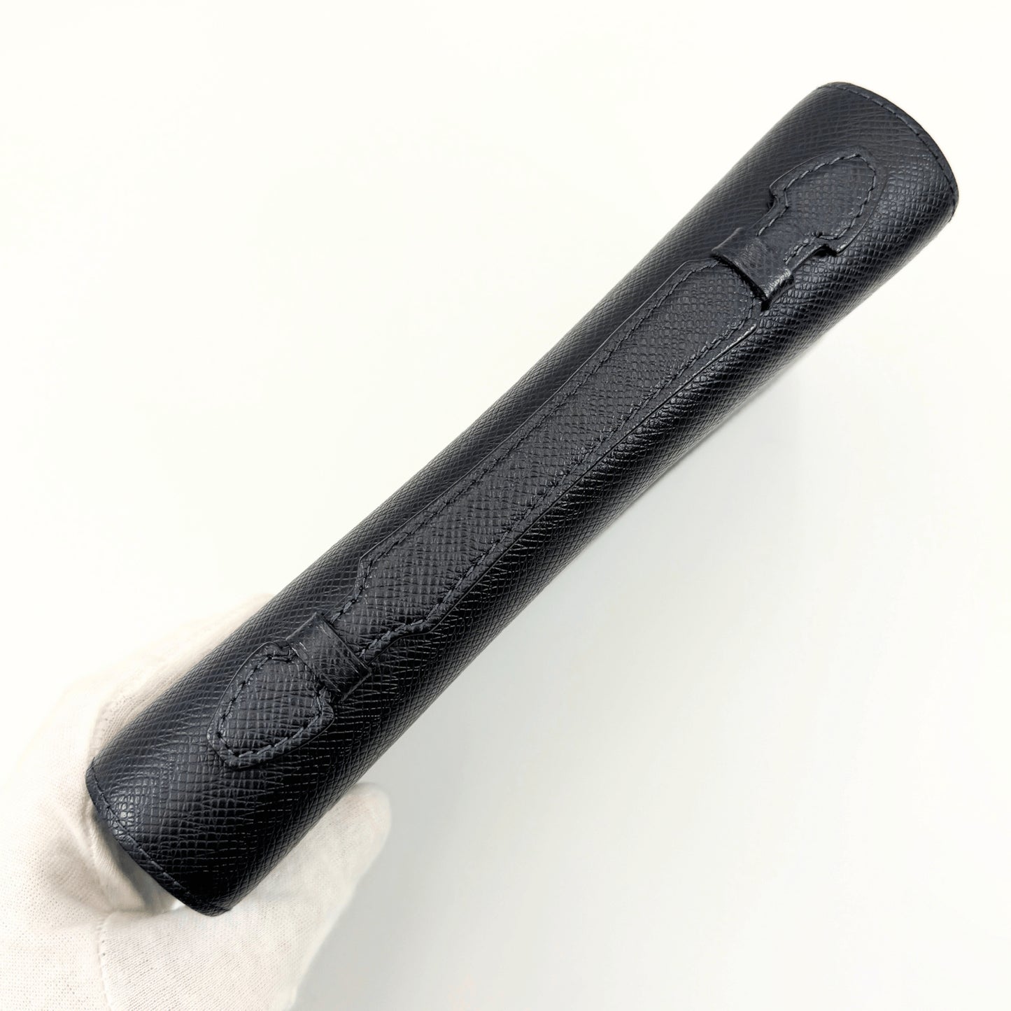 LOUIS VUITTON LOUIS VUITTON Taiga Zippy XL Blue 2018 Wallet SV Hardware Wallet Wallet