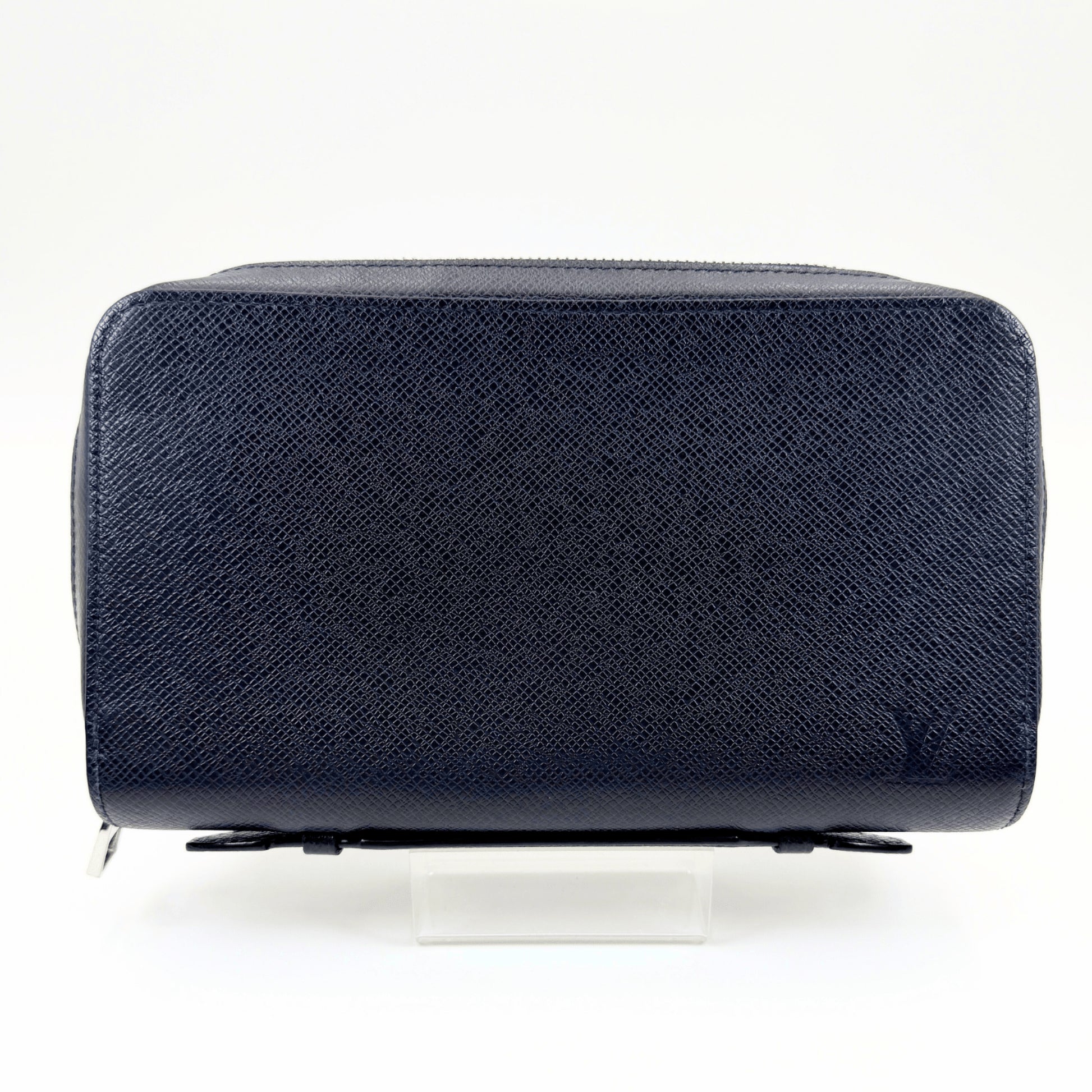 LOUIS VUITTON LOUIS VUITTON Taiga Zippy XL Blue 2018 Wallet SV Hardware Wallet Wallet