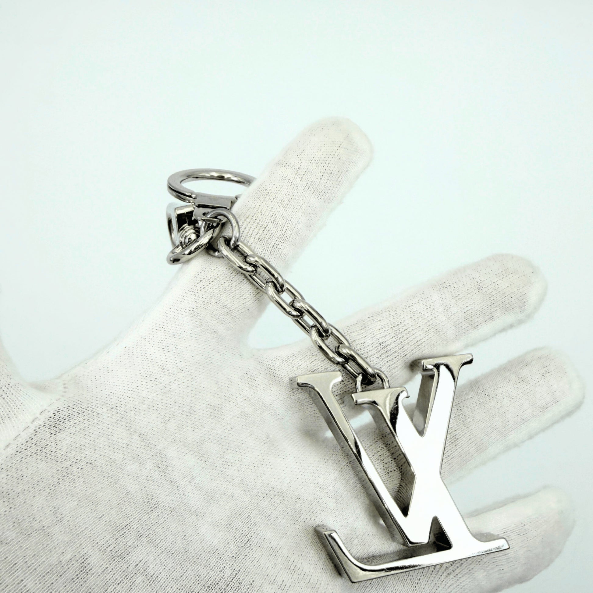 LOUIS VUITTON PORTOCRE Initial LV Charm Keyring M65071 Key Case & Key Chain with Box & Storage Bag Key Case & Key Chain
