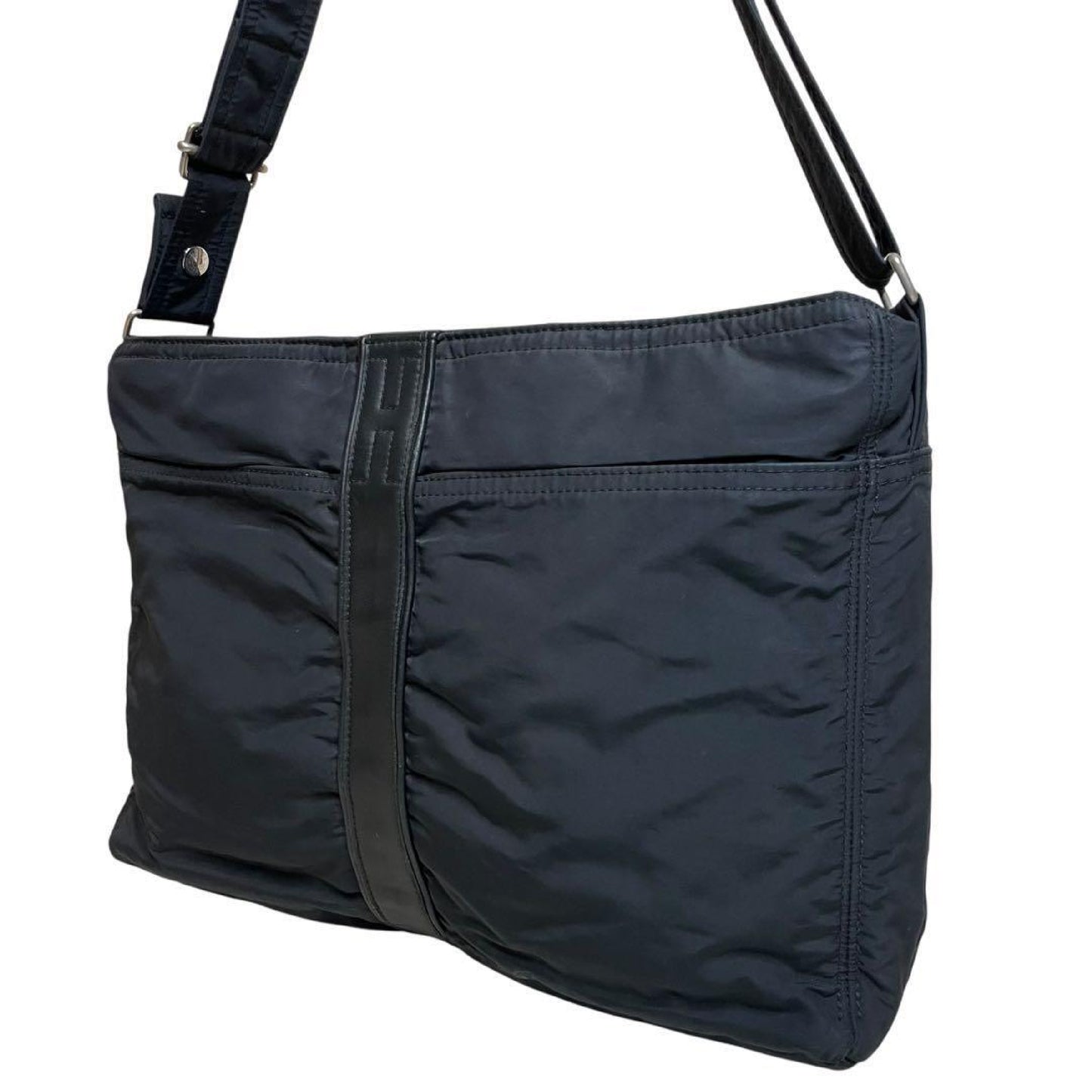 HERMES Acapulco Basas MM Black Shoulder Bag