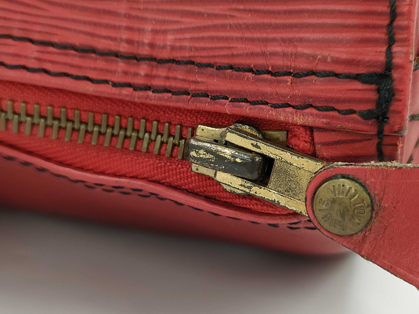 LOUIS VUITTON Louis Vuitton Epi Speedy 35 Handbag