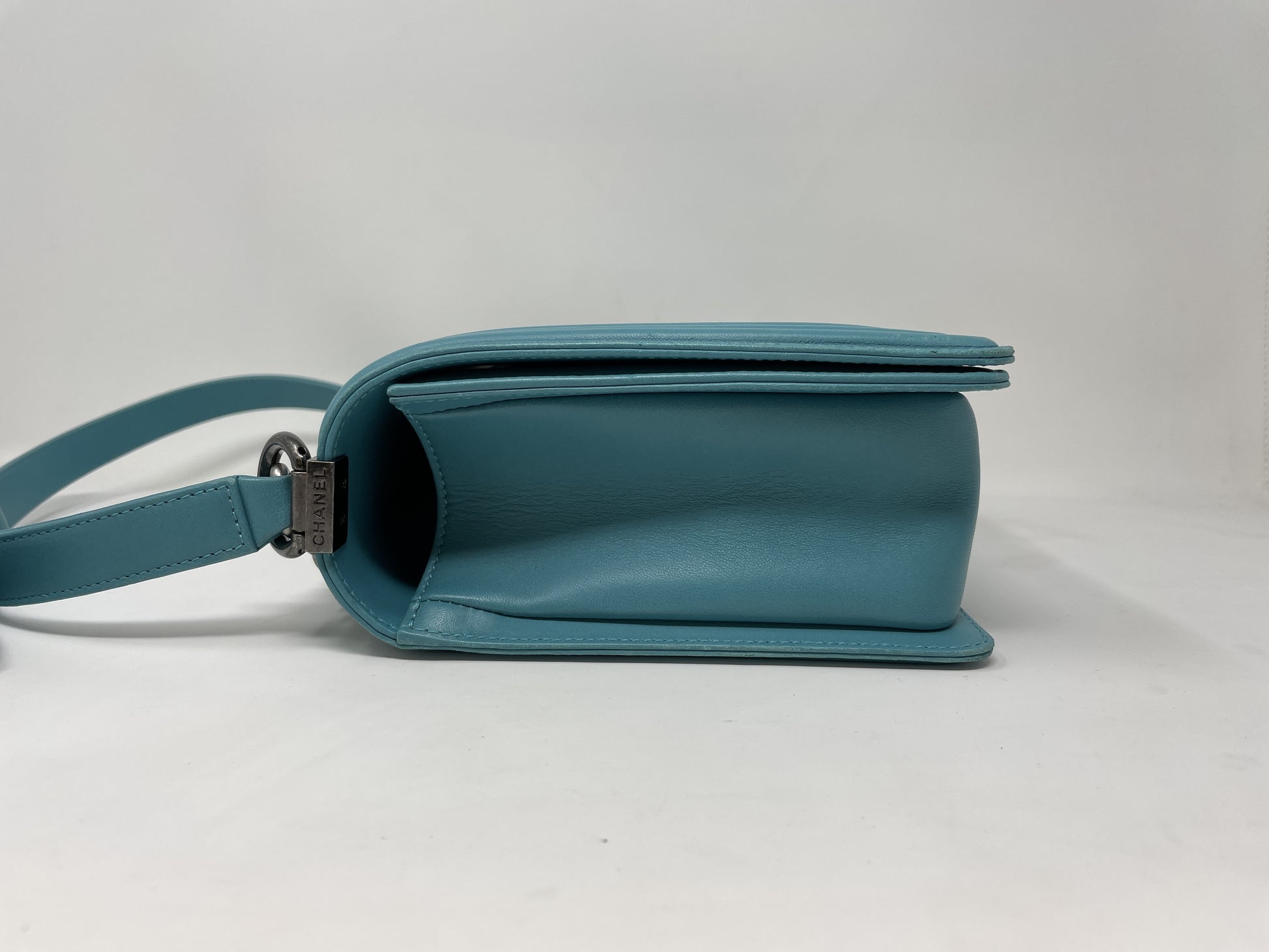 CHANEL Boy Chanel Shoulder Bag, Green with Silver Hardware and Leather Shoulder Bag