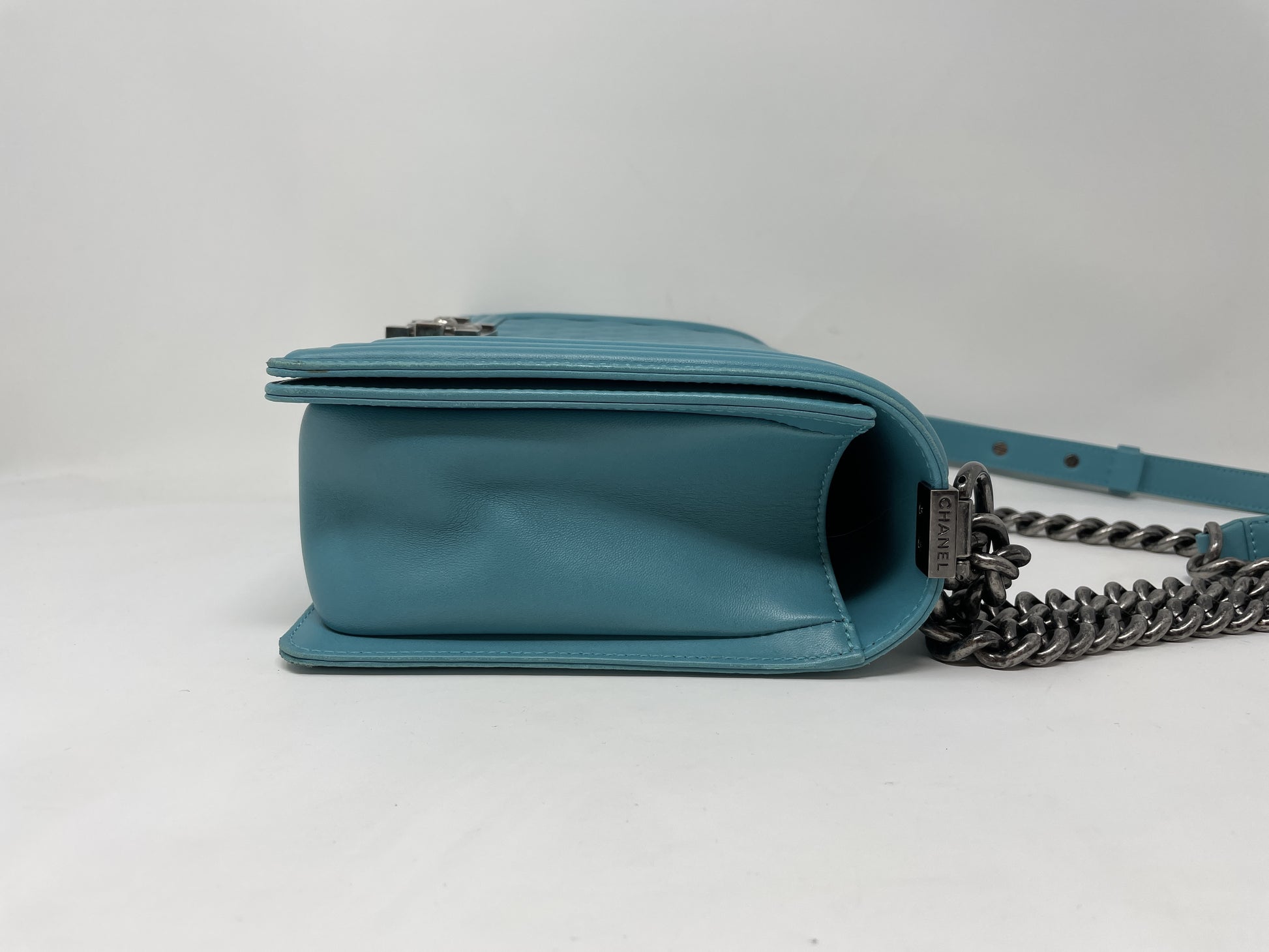 CHANEL Boy Chanel Shoulder Bag, Green with Silver Hardware and Leather Shoulder Bag