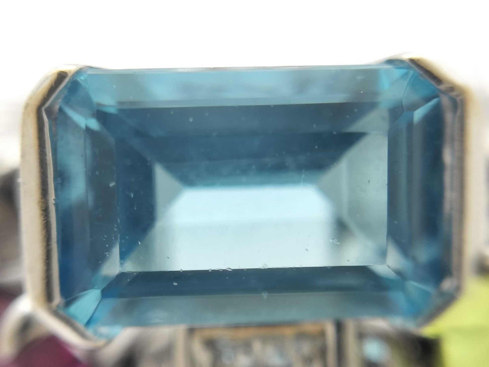 BVLGARI Allegra Colored Diamond 750 11.2g Ring
