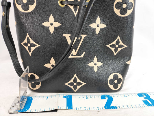LOUIS VUITTON Monogram Empreinte NeoNoe MM Shoulder Bag M45497 Shoulder Bag