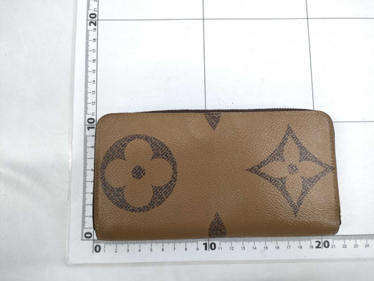 LOUIS VUITTON Louis Vuitton Zippy Wallet Monogram Reverse Giant Wallet