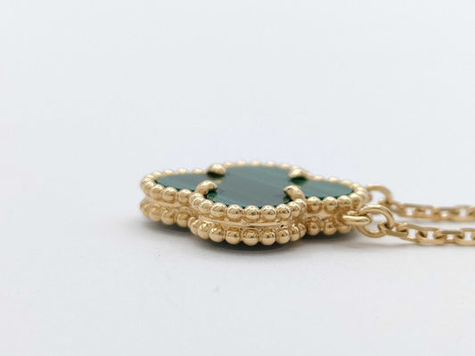 Van Cleef & Arpels Vintage Alhambra Malachite Necklace in Yellow Gold and Au750, 5.4g
