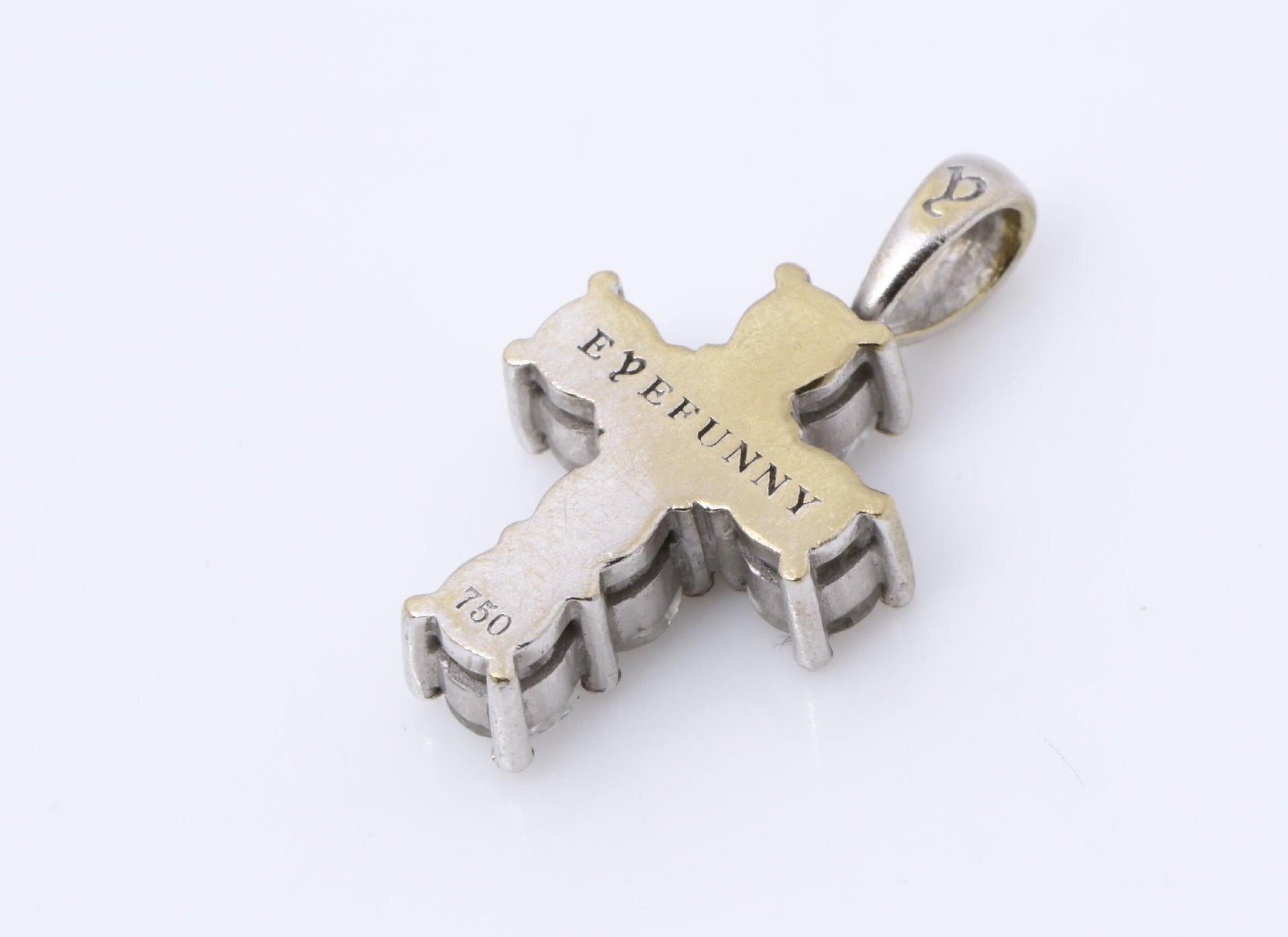 EYEFUNNY Diamond WG 750 1.5g Pendant Top