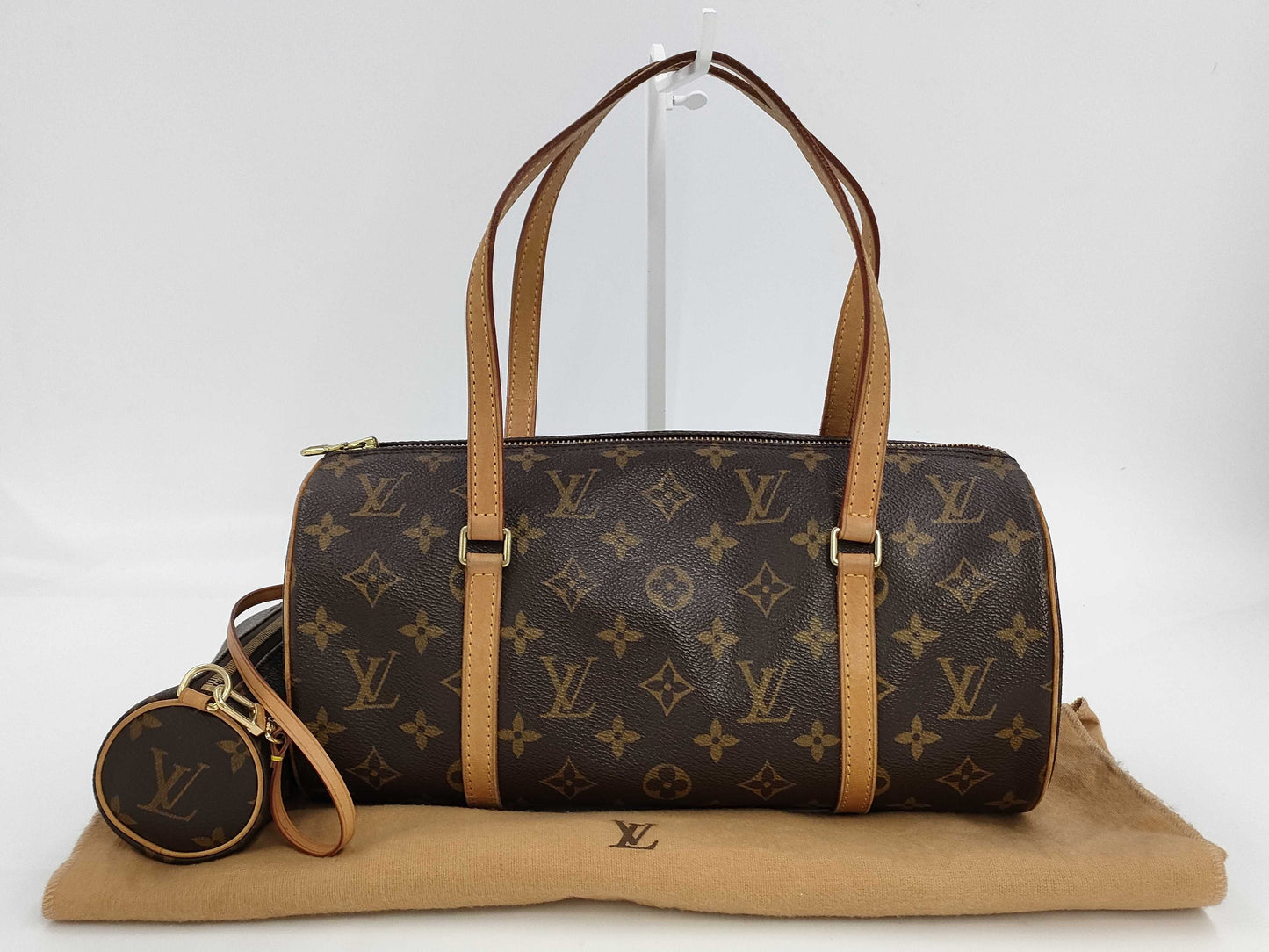 LOUIS VUITTON Papillon 30 Handbag with Pouch