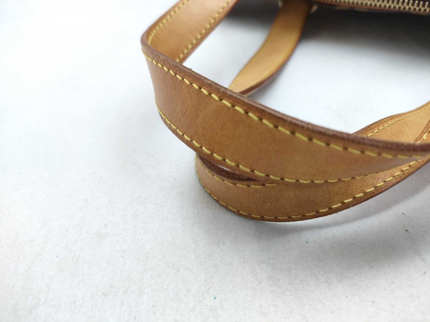 LOUIS VUITTON Monogram Louis Vuitton Monogram Popincourt Handbag