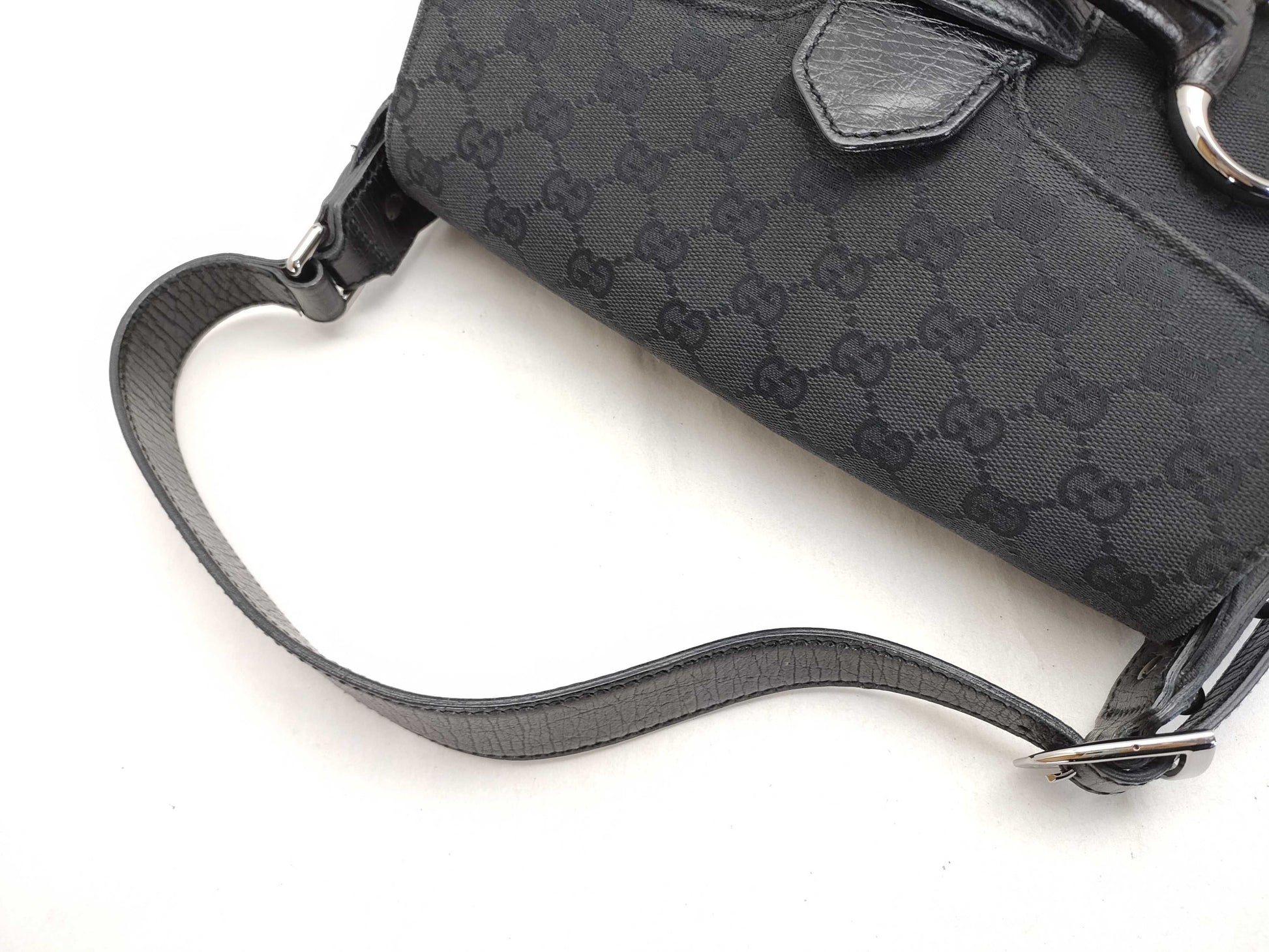 GUCCI GG Canvas Horsebit One-Shoulder Bag Shoulder Bag