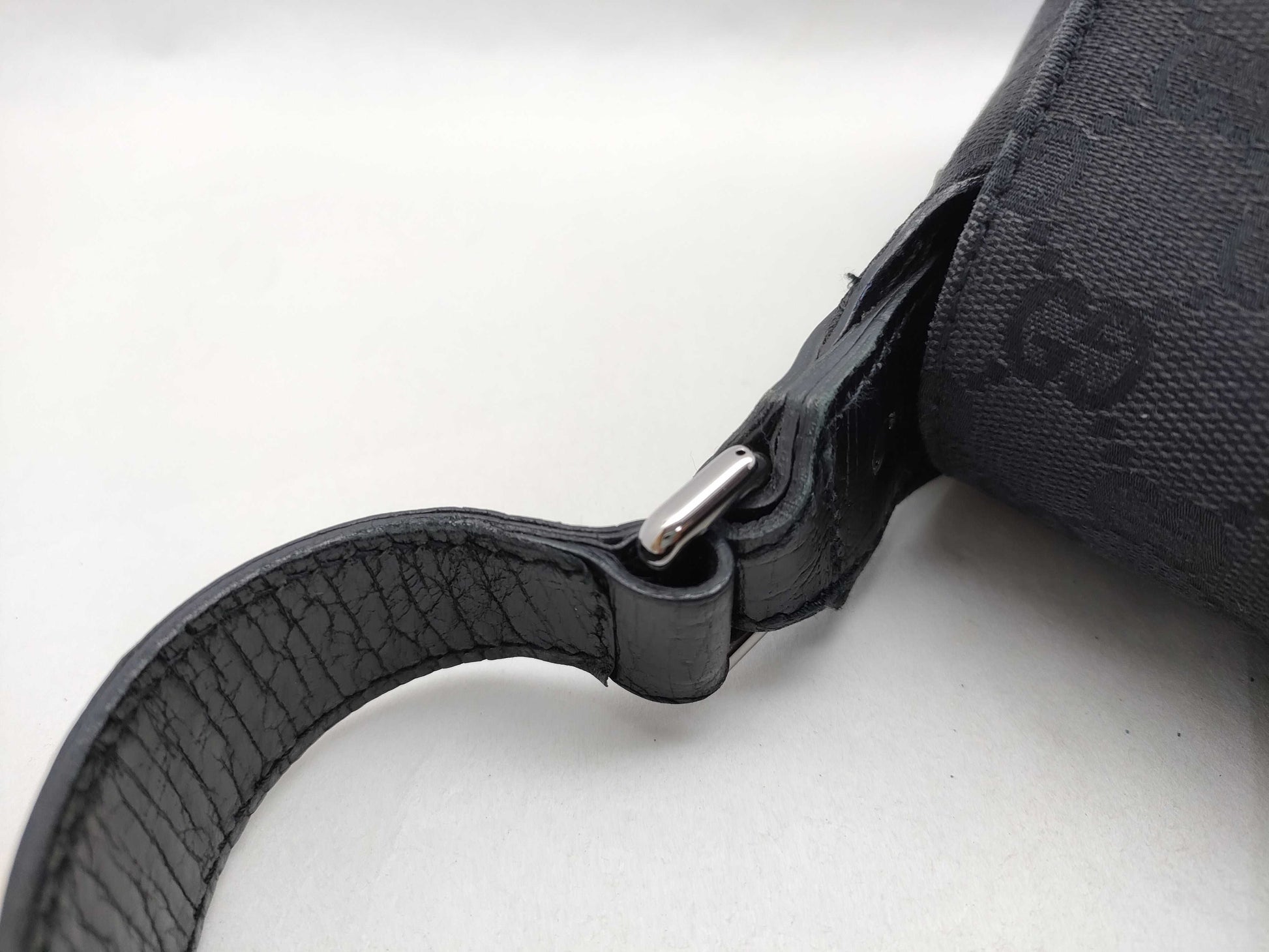 GUCCI GG Canvas Horsebit One-Shoulder Bag Shoulder Bag