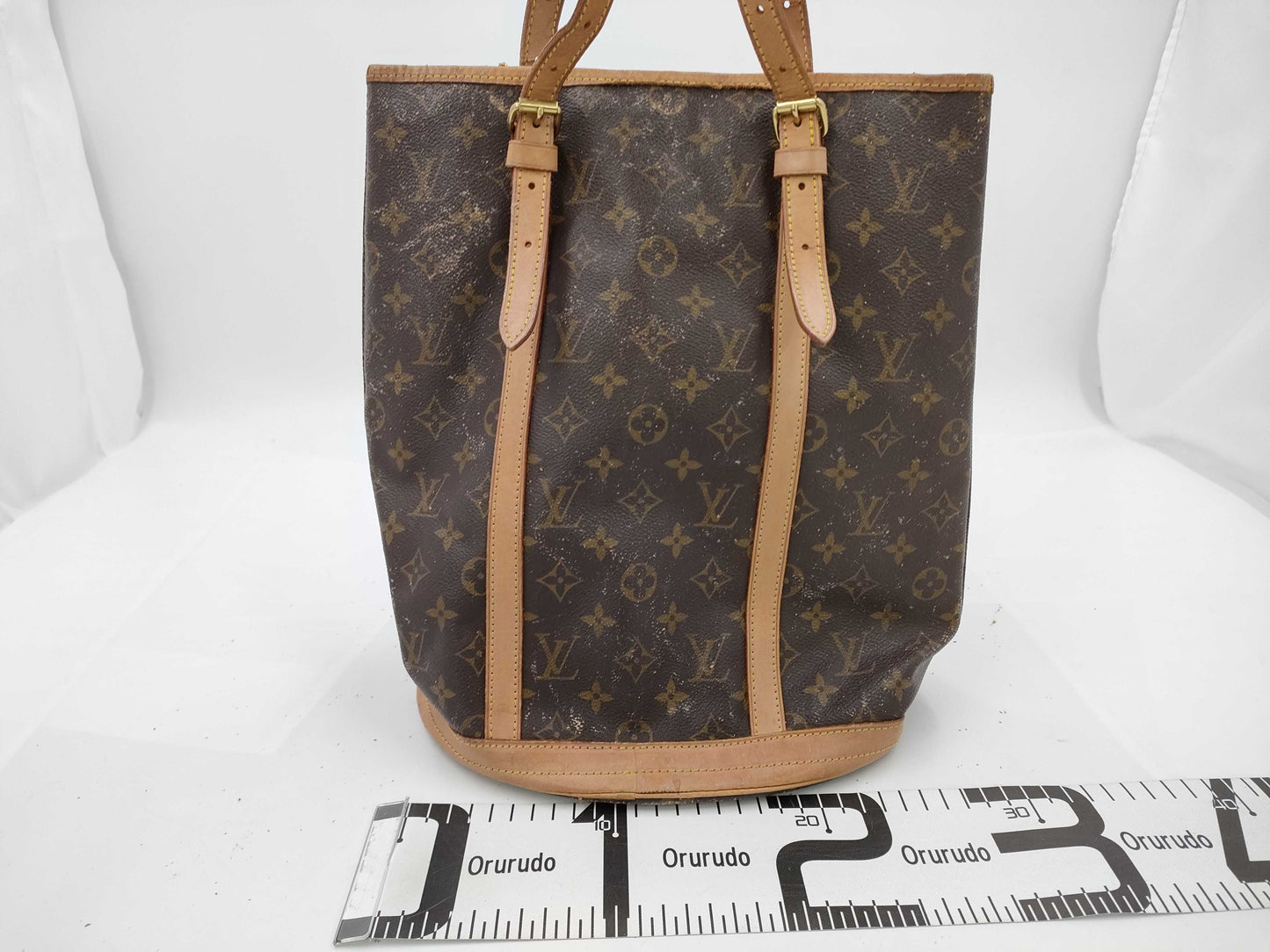 LOUIS VUITTON Louis Vuitton Bucket GM Tote Bag