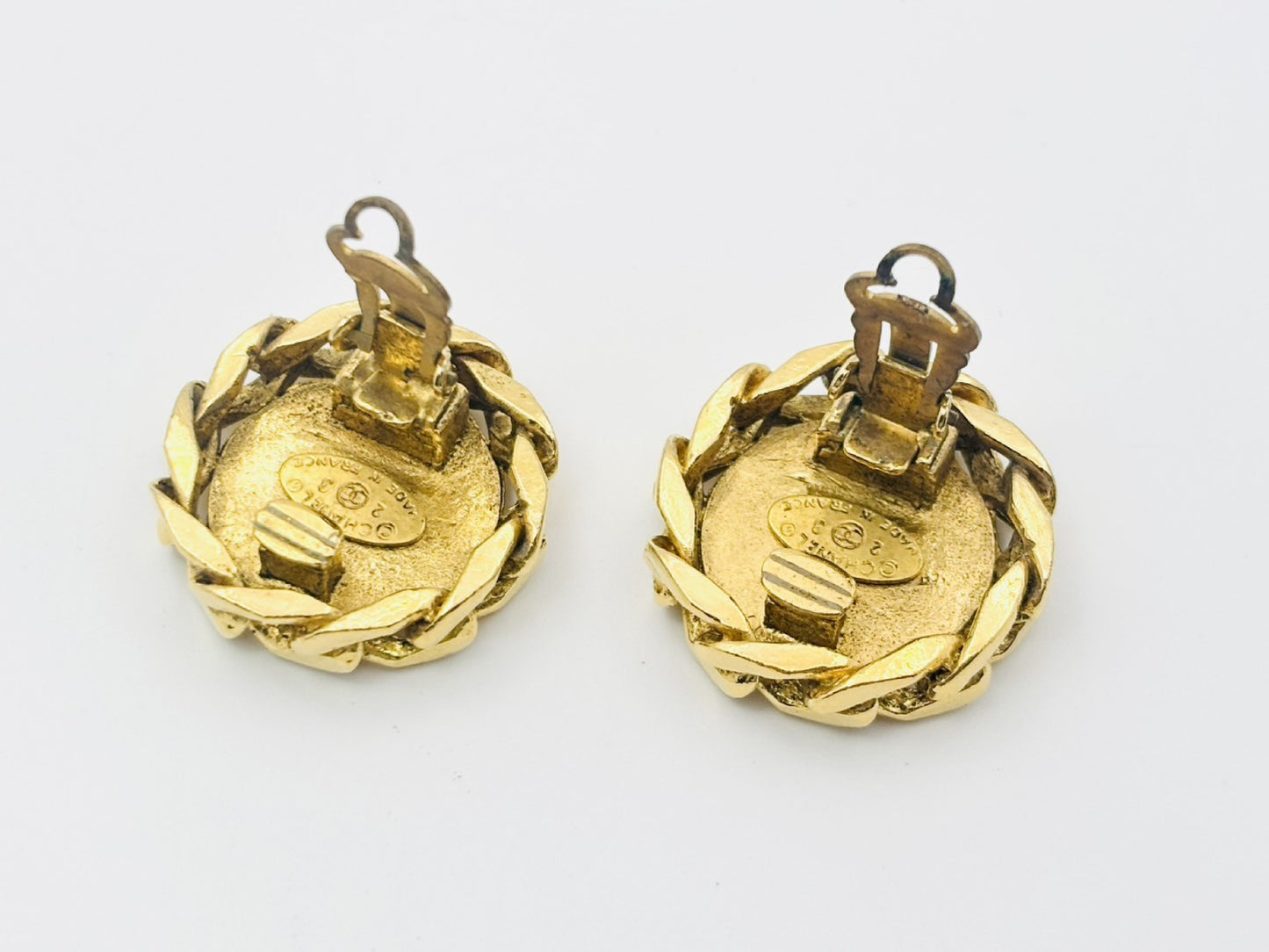 CHANEL Coco Mark Rhinestone Side Chain Round Earrings with Comments, Size 23