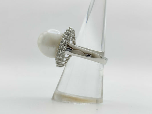 Pearl diameter: approx. 13.5mm, D1.14ct, 750, 12.1g, Ring