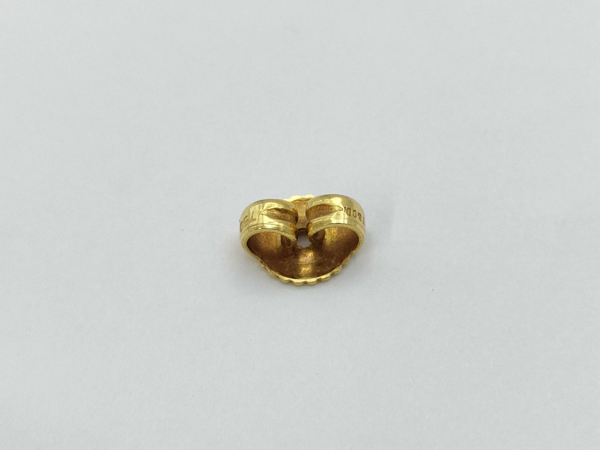 Tiffany&Co. Open Heart YG 750 2.1g Earrings
