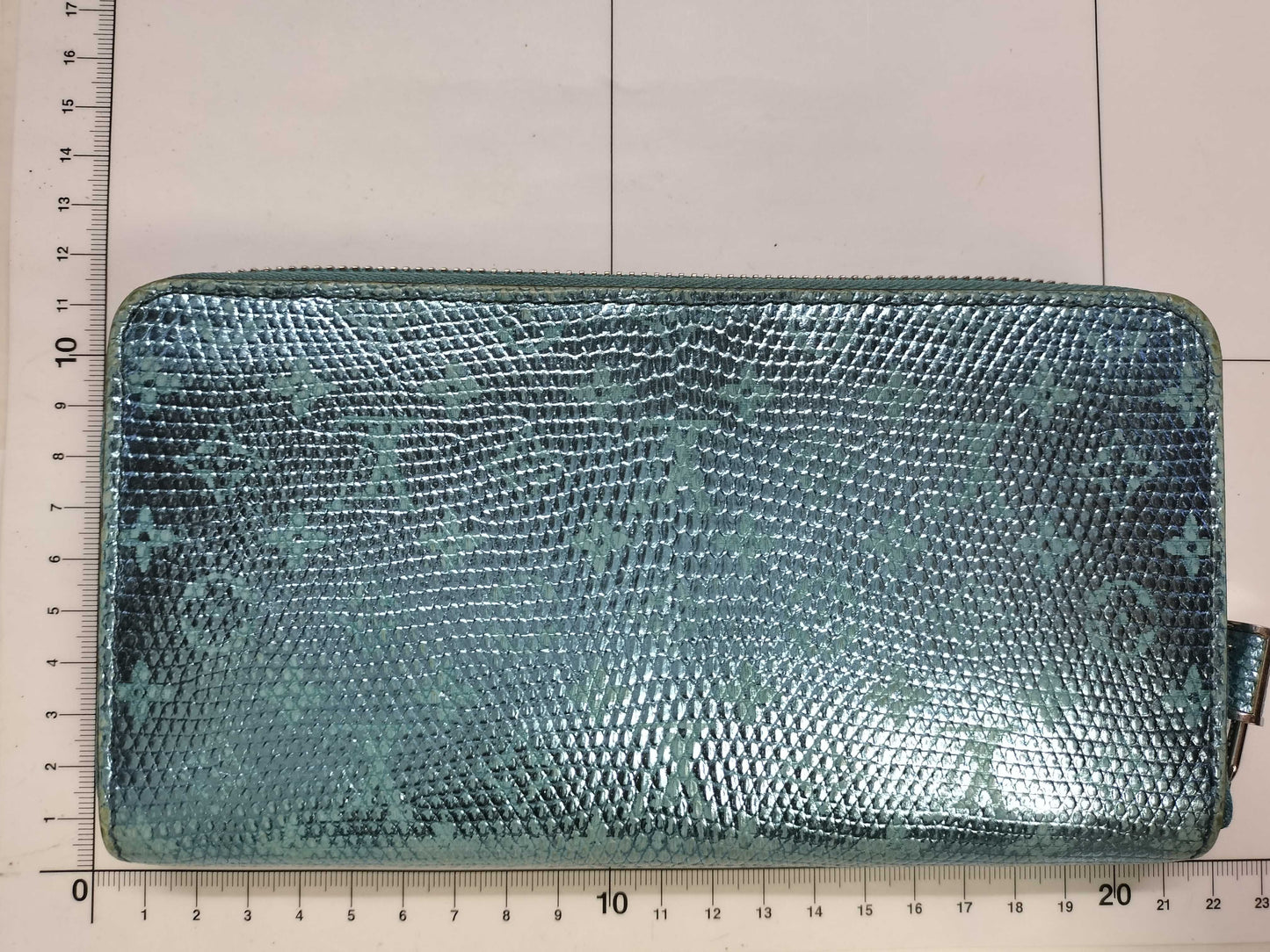 LOUIS VUITTON Louis Vuitton Metallized Blue Lizard Monogram Zippy Wallet Long Wallet Wallet