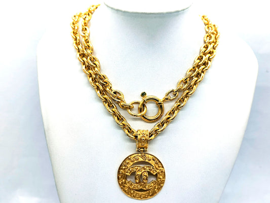 CHANEL Coco Mark Circle Necklace 94A Necklace
