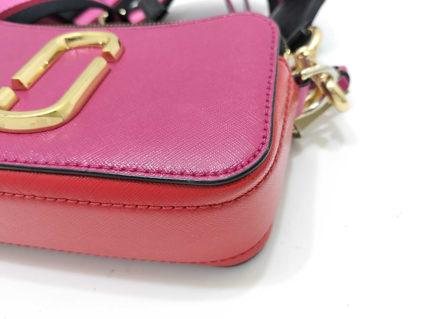 MARC JACOBS Marc Jacobs Snapshot Shoulder Bag Pink Shoulder Bag