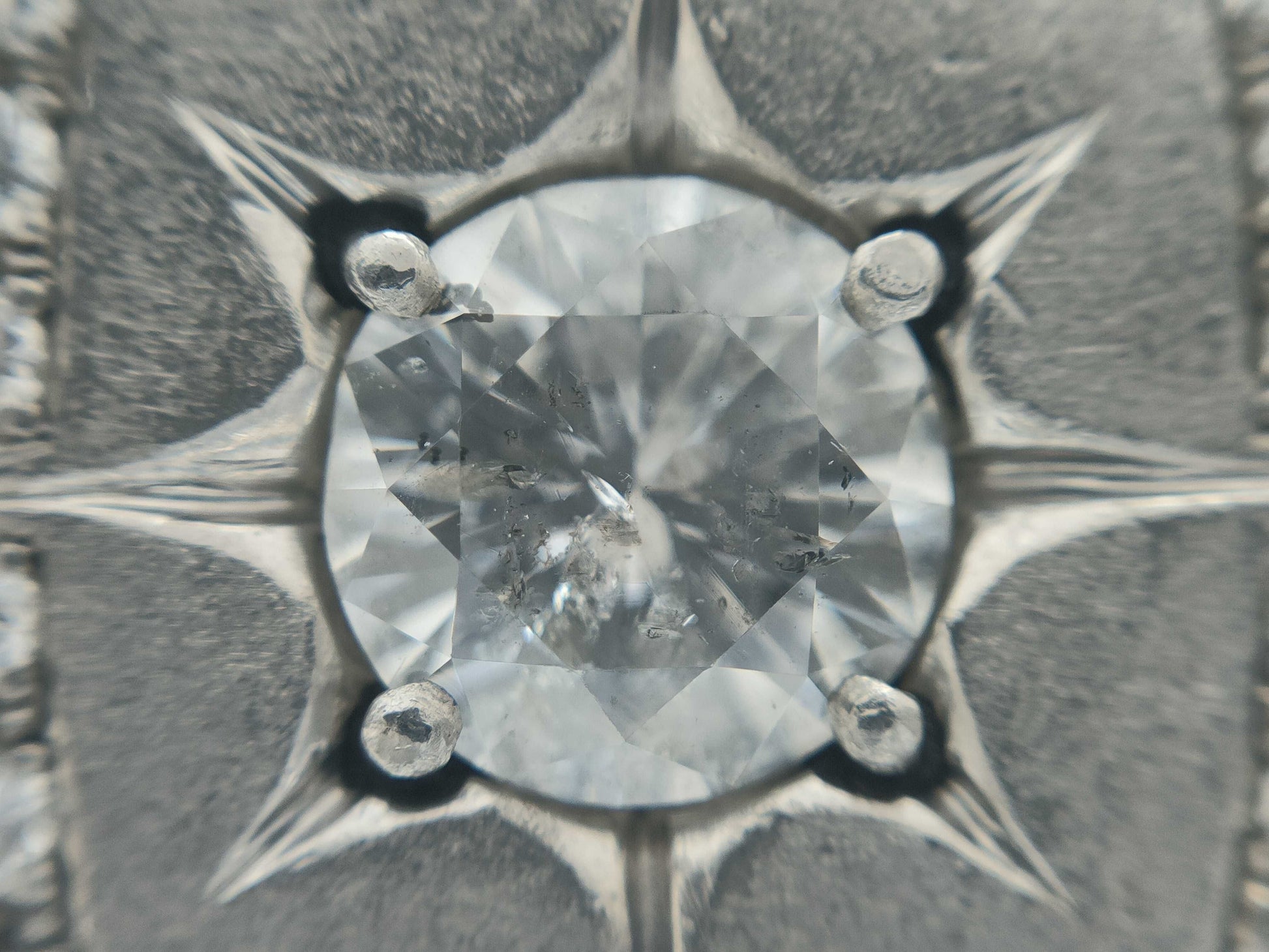 D1.02ct FD0.1ct Pt900/K18 47.2g Ring