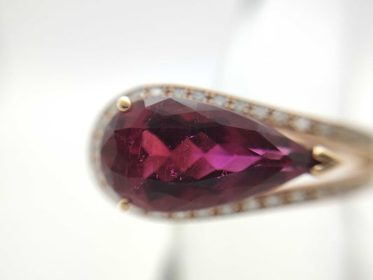 TL5.56ct D0.50ct K18 11.2g Ring