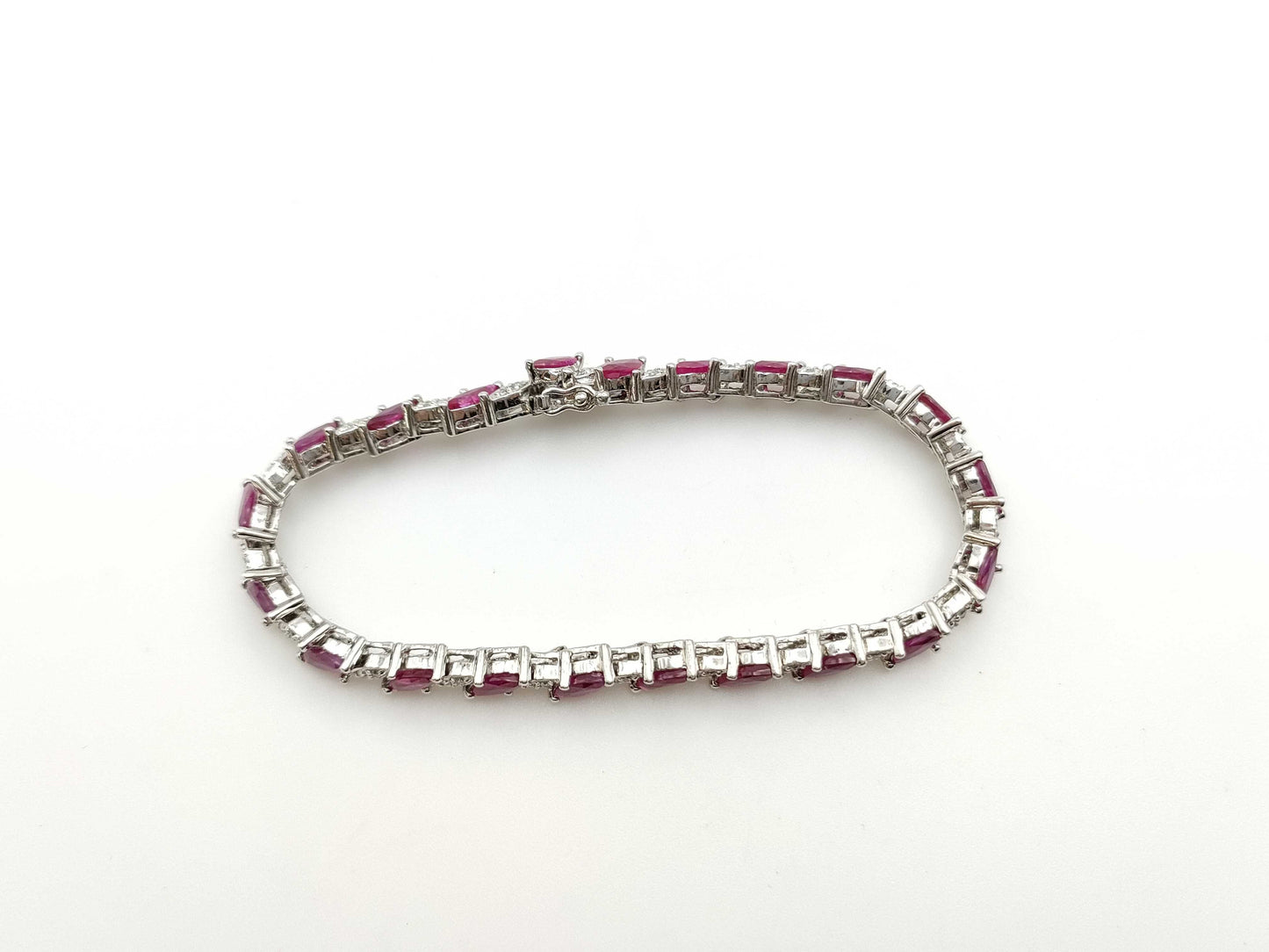 R6.85ct D0.34ct 750 14.4g Bracelet Bangle