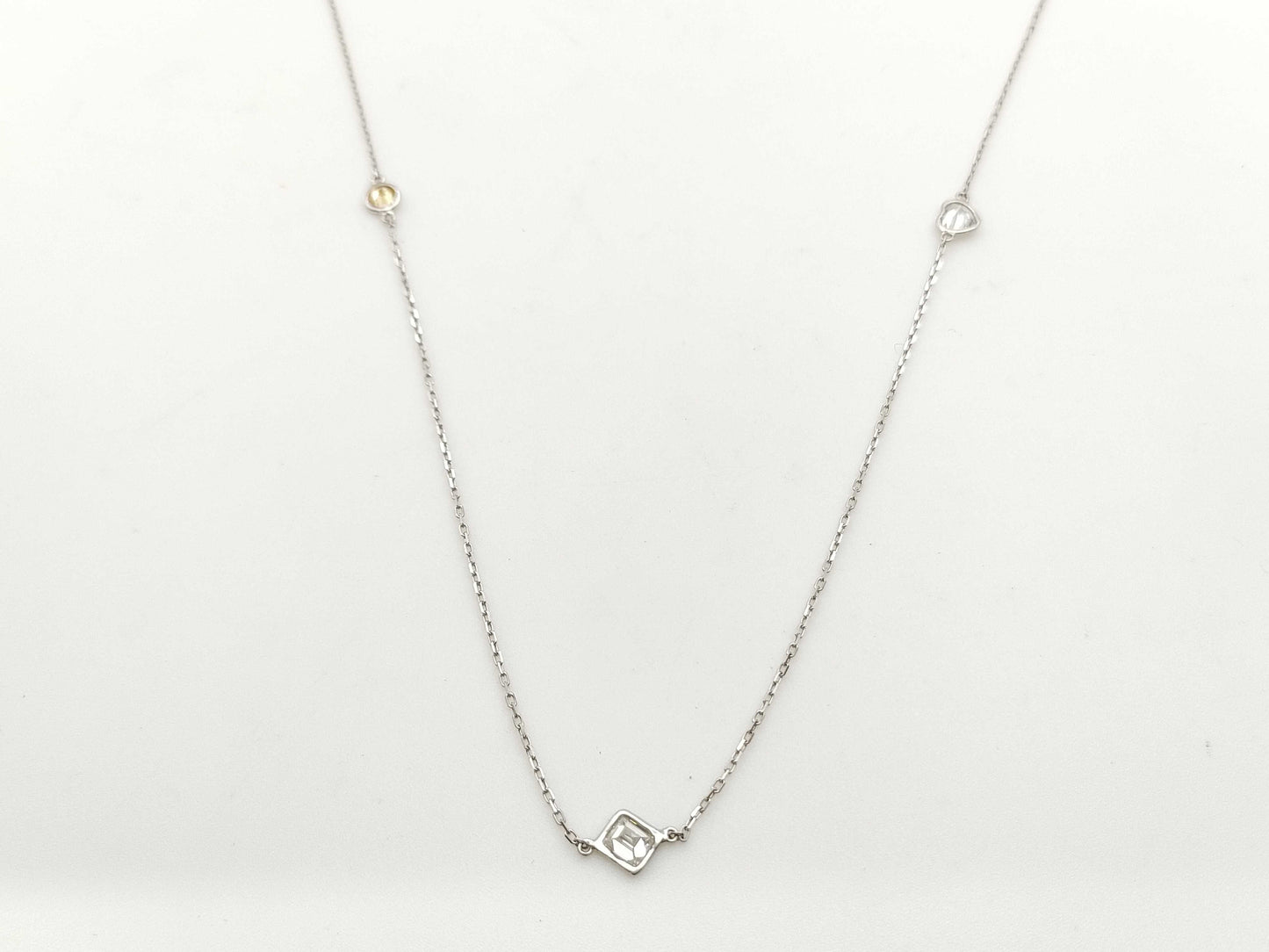 Station D2.50ct K18WG 4.2g Necklace