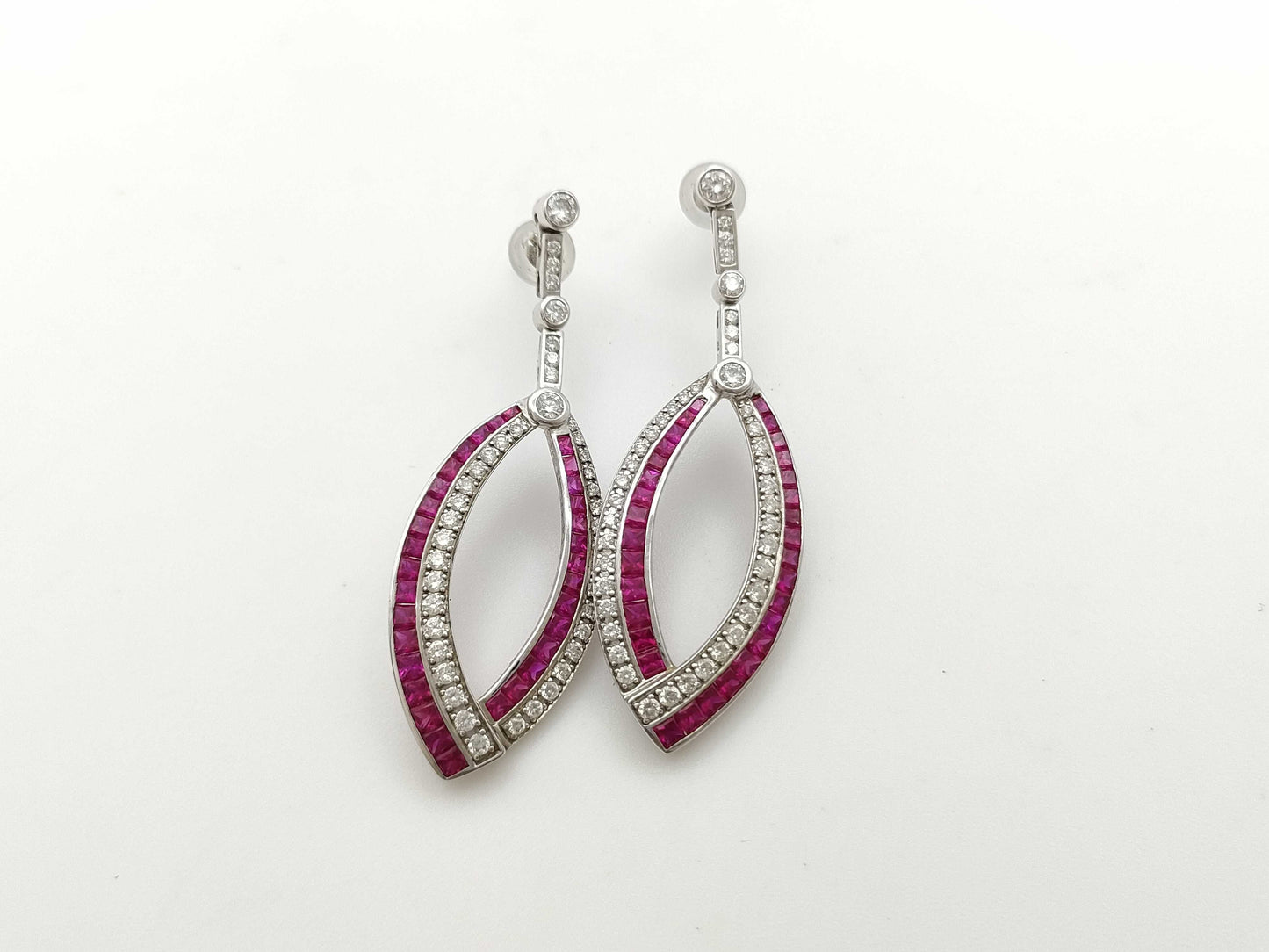 R3.25ct D1.05ct K18WG 5.6g Earrings