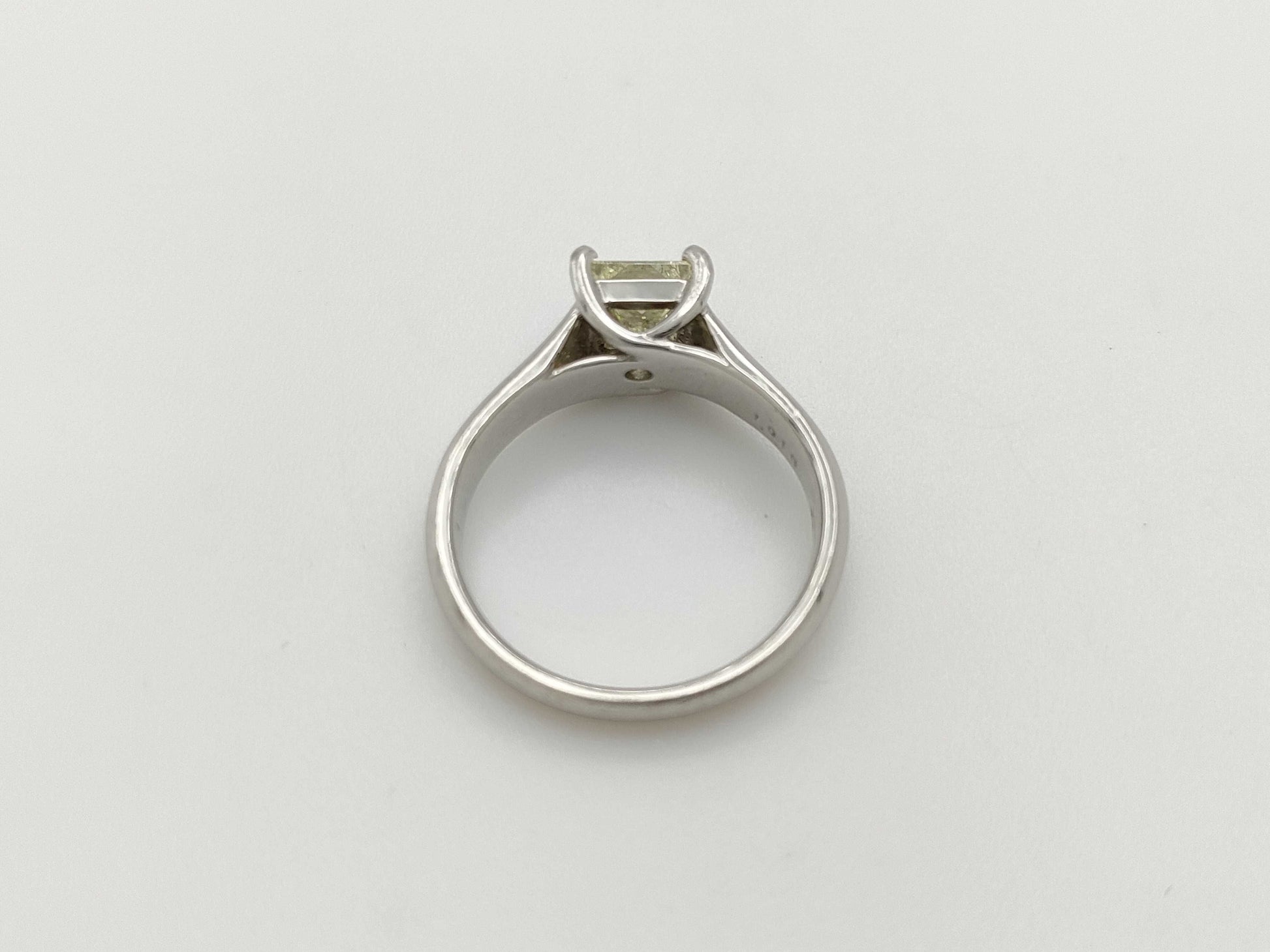 D1.016ct Pt900 6.4g Ring