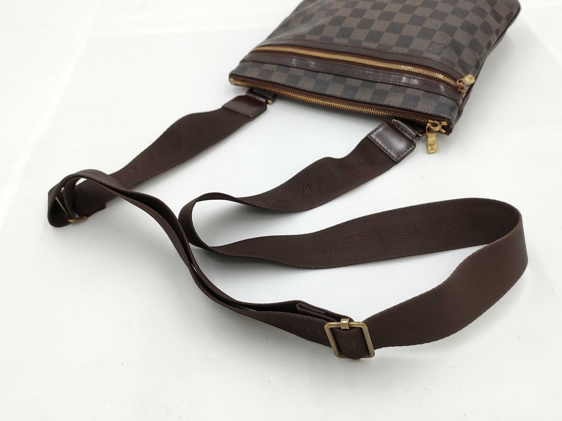 LOUIS VUITTON Louis Vuitton Damier Bosfort Shoulder Bag