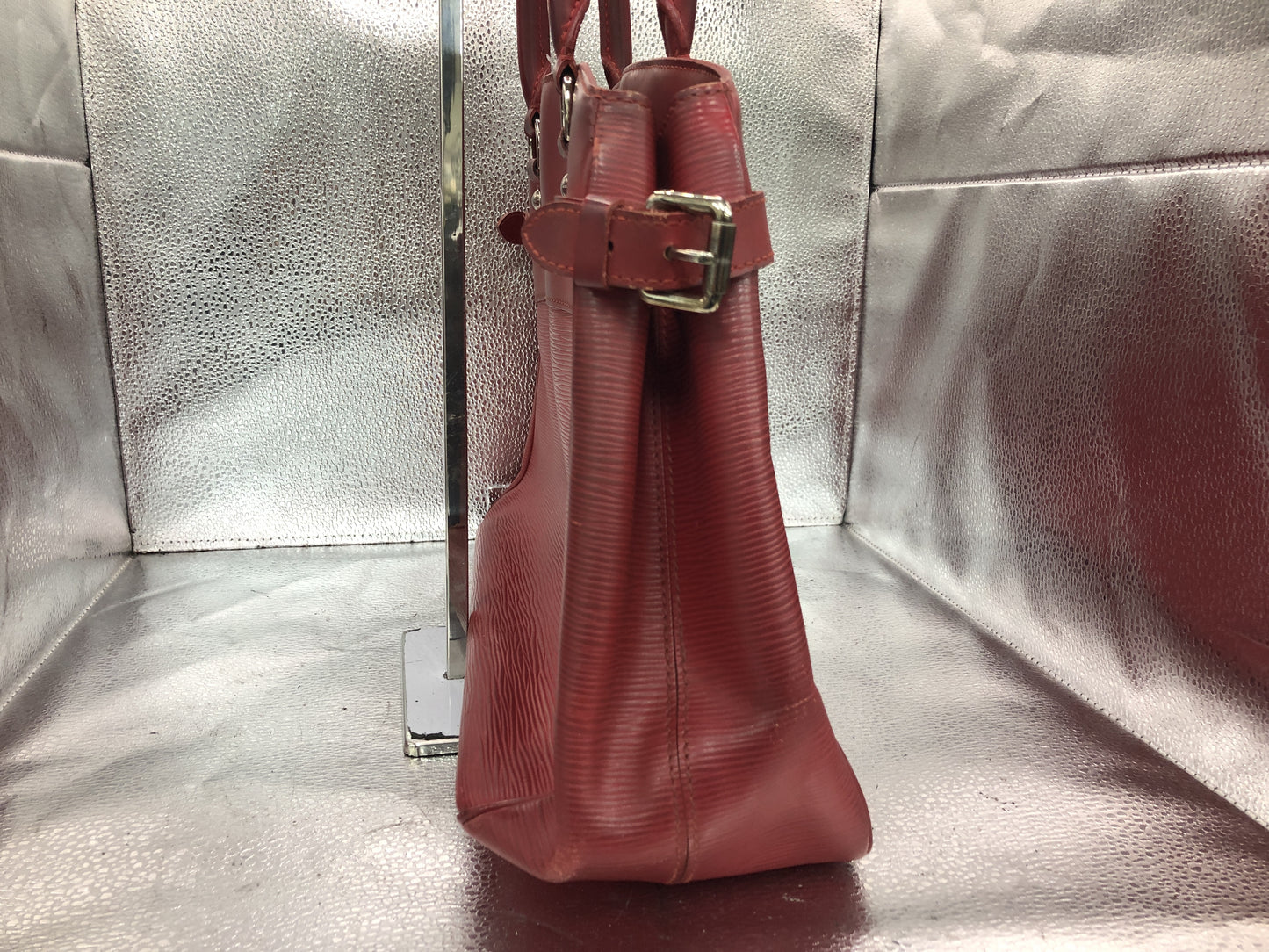 LOUIS VUITTON Epi Passi PM M5925E SN0066 Rouge Tote Bag