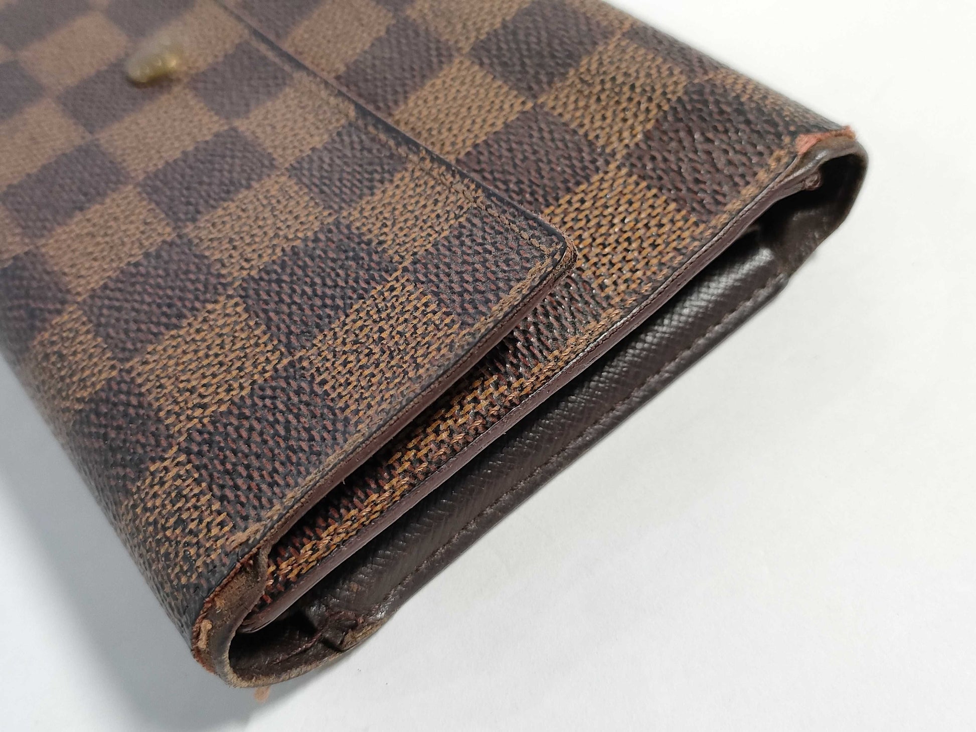 LOUIS VUITTON Damier LOUIS VUITTON Portefeuille Monogram Wallet