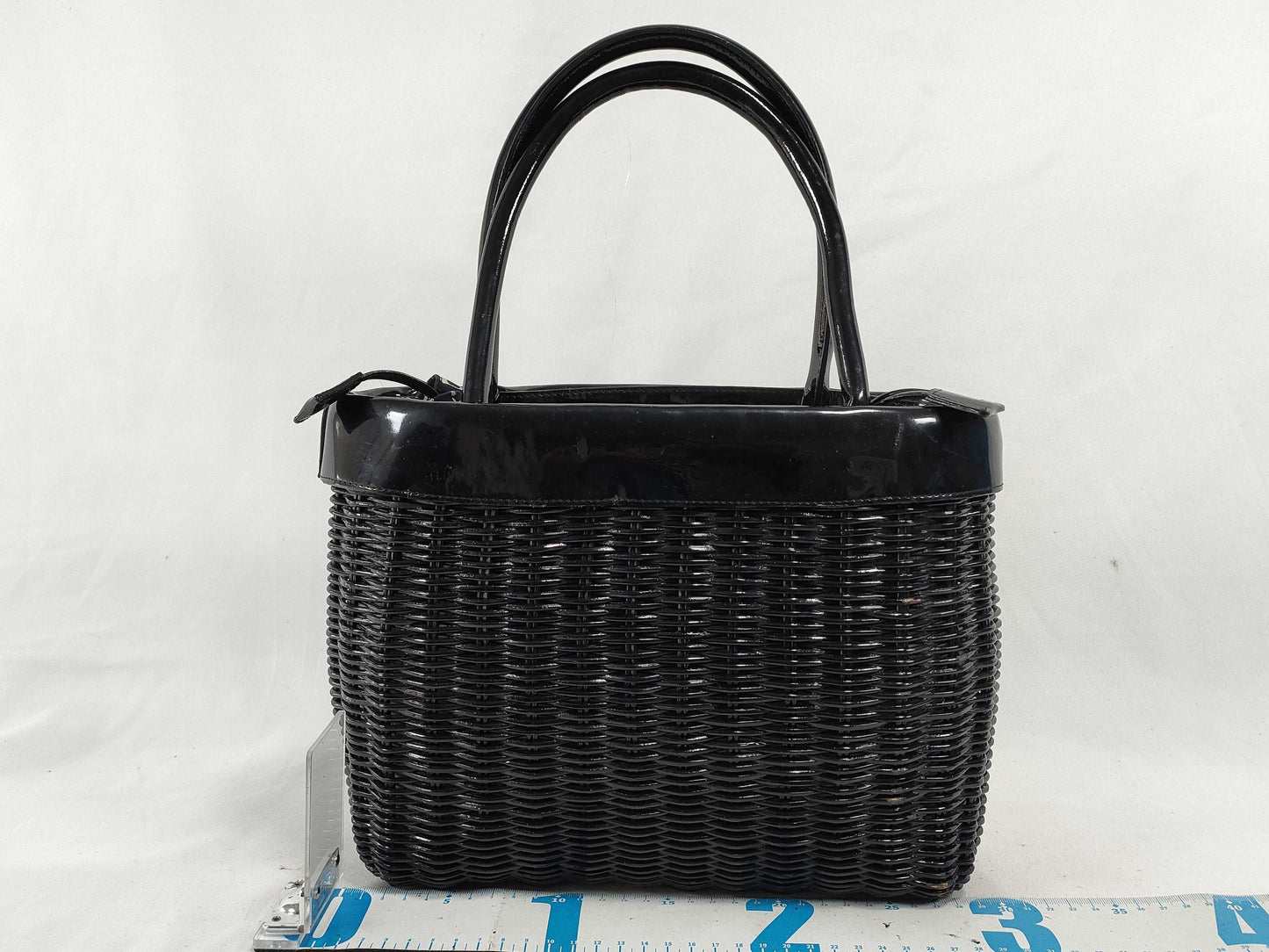 BURBERRY Basket Bag Handbag