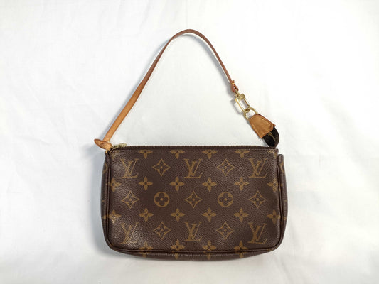 LOUIS VUITTON Monogram Pochette Accessoires Handbag