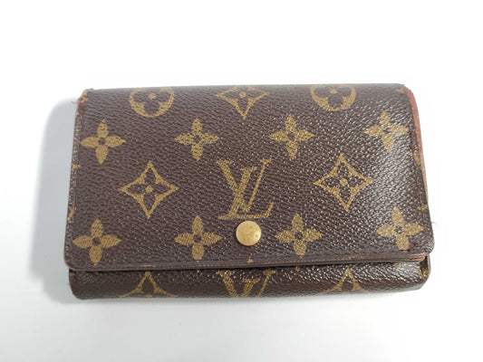 LOUIS VUITTON Monogram Louis Vuitton Monogram Wallet