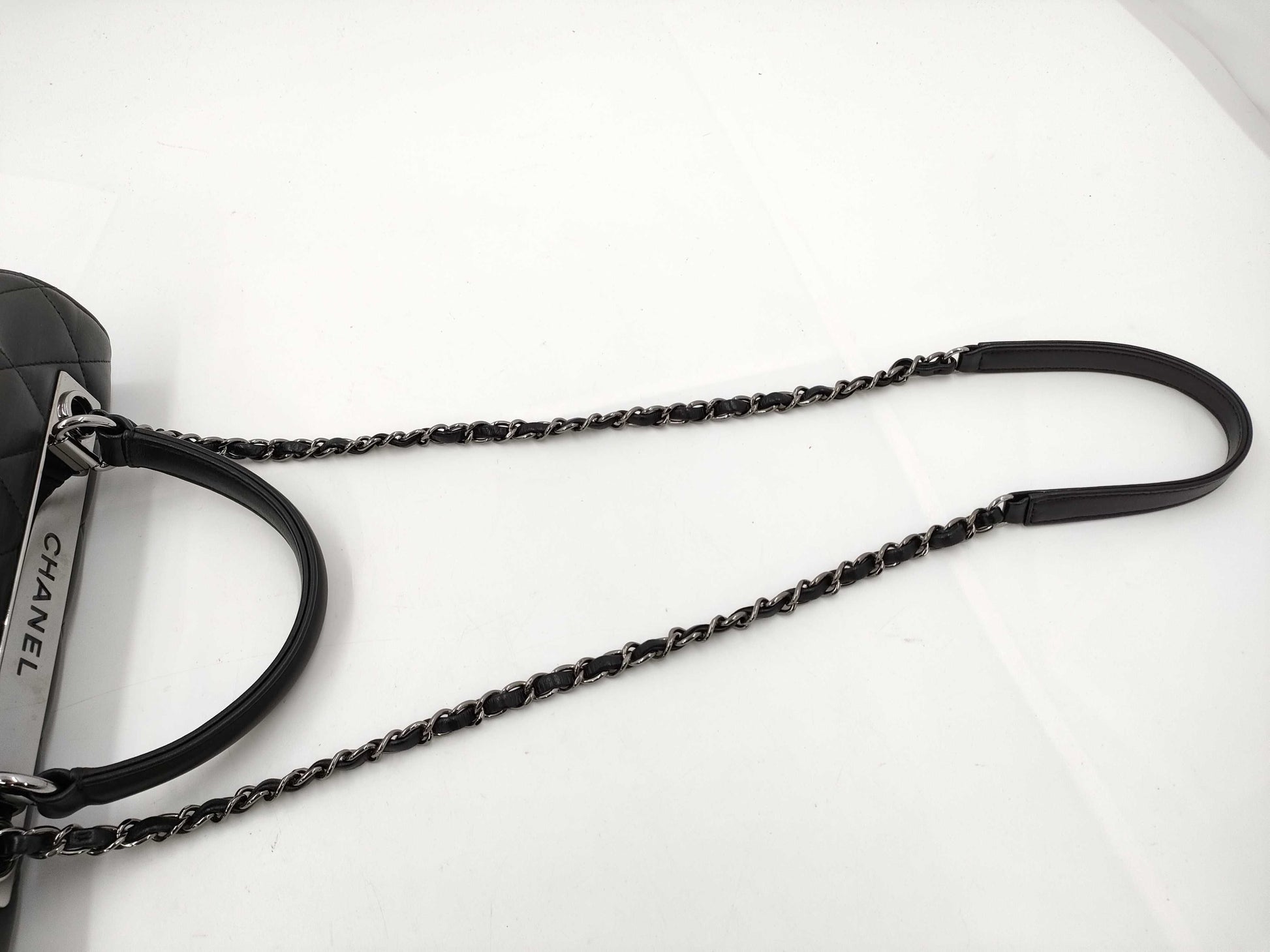 CHANEL Trendy CC Lambskin 2WAY Handbag Handbag