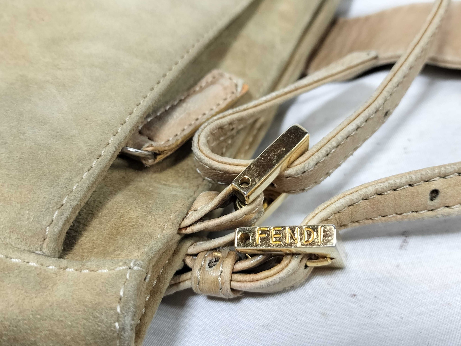 FENDI Mamma Mamma Bucket Shoulder Bag