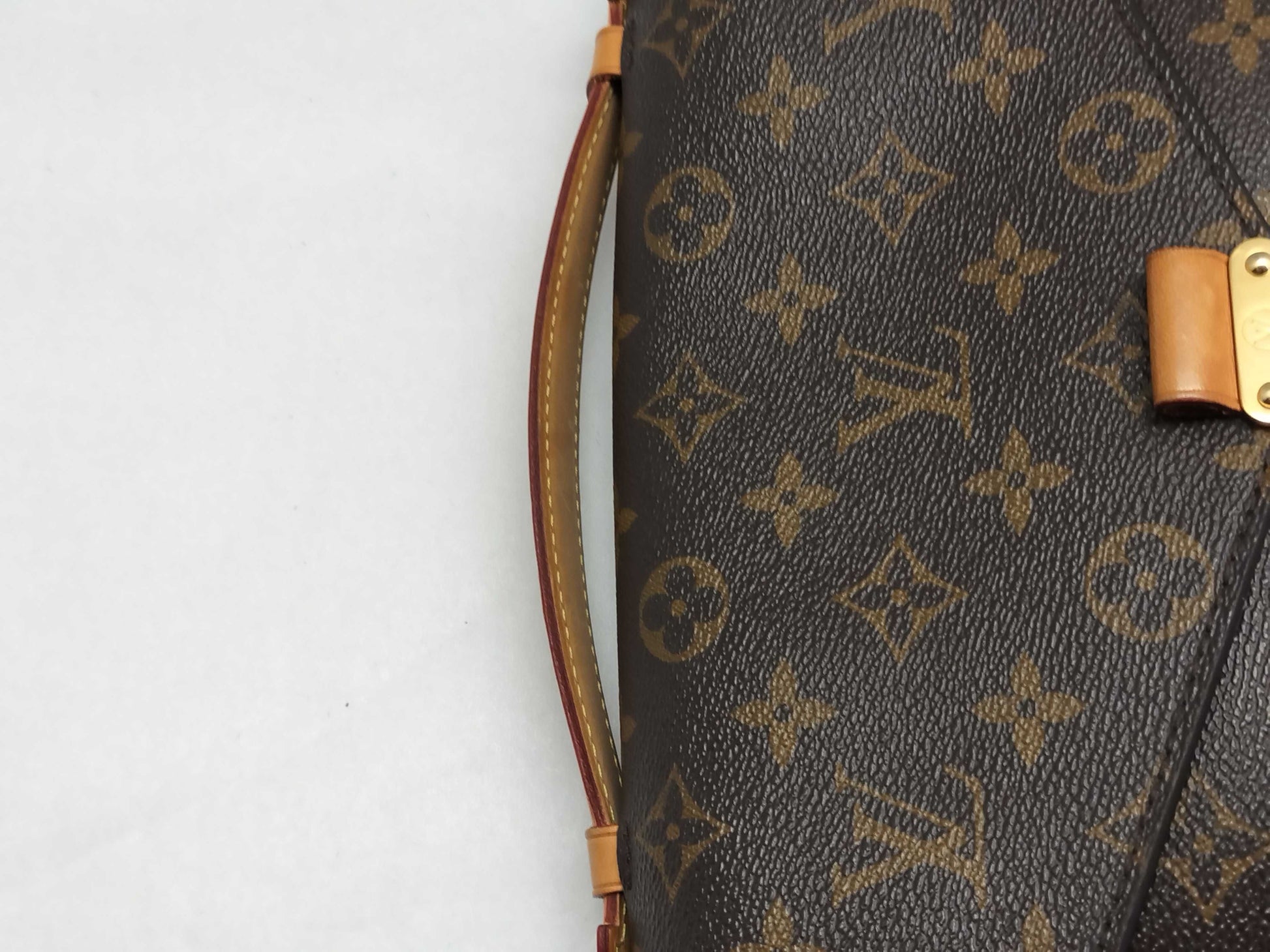 LOUIS VUITTON Monogram Louis Vuitton Message Shoulder Bag Shoulder Bag