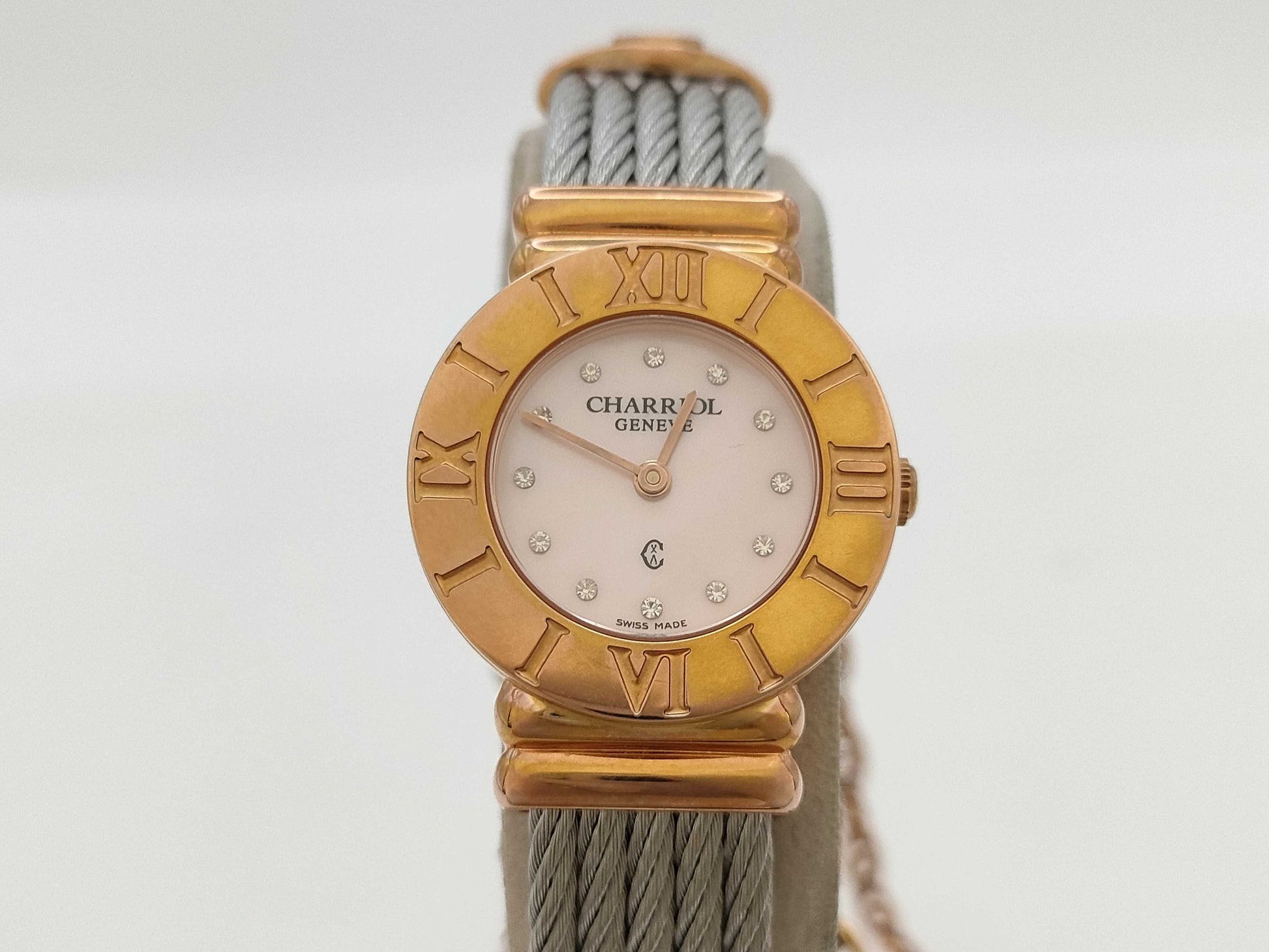 CHARRIOL 028RP.54.462 00036P Quartz Shell Dial Women's Watch
