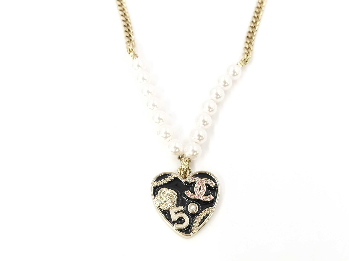 CHANEL NO.5 Heart Necklace B24 Necklace