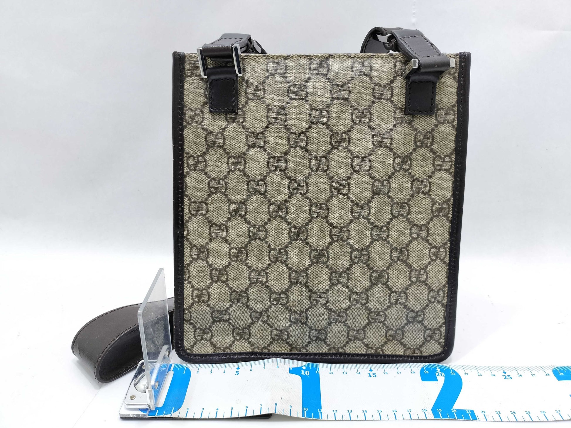 GUCCI GG Supreme Gucci 92562 GG Line PVC Crossbody Shoulder Bag Canvas x Leather Beige Shoulder Bag