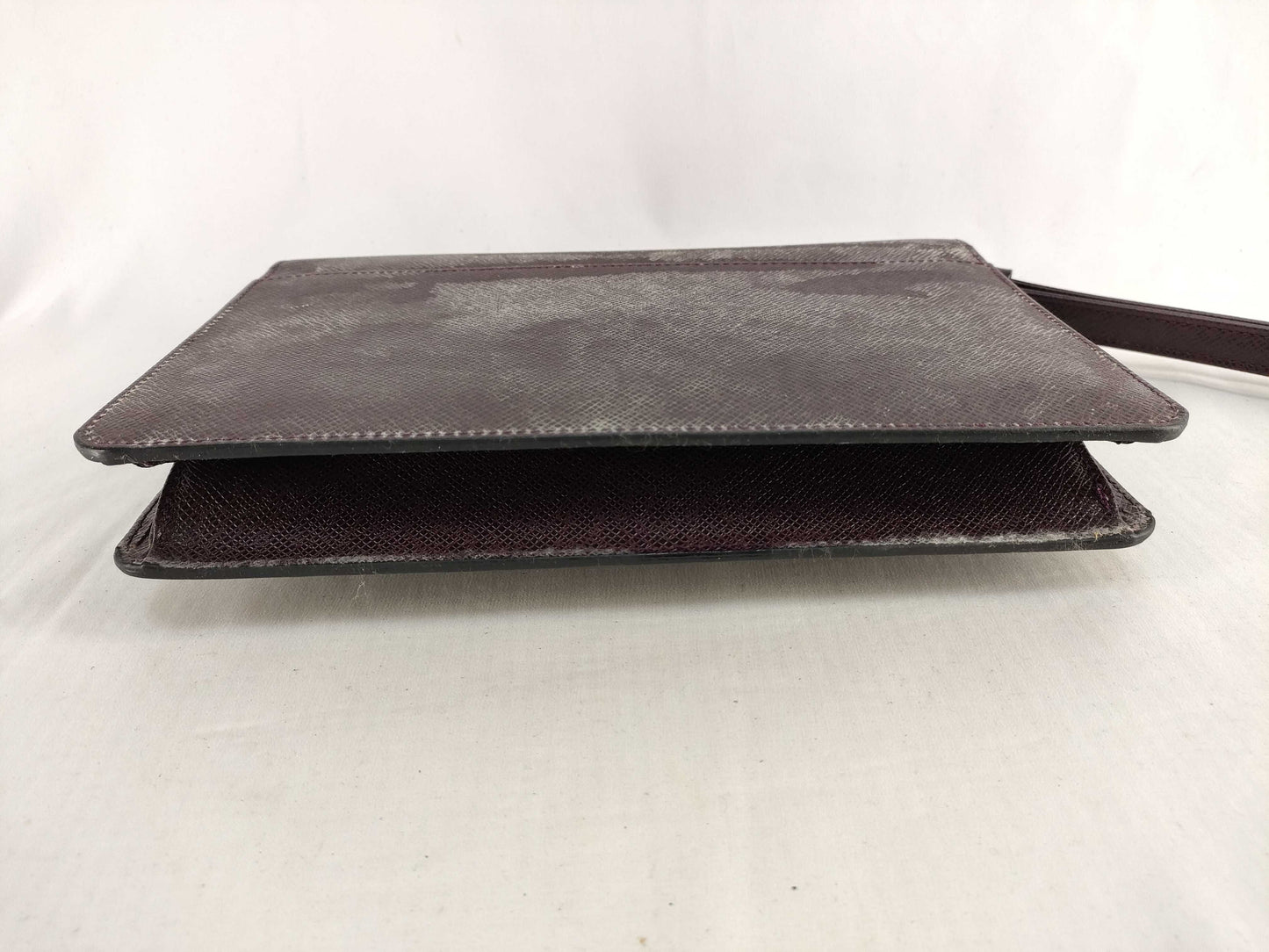 LOUIS VUITTON Taiga Taiga Pochette Clad Second Bag