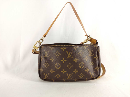LOUIS VUITTON Monogram Accessoir Monogram AR0022 Pouch