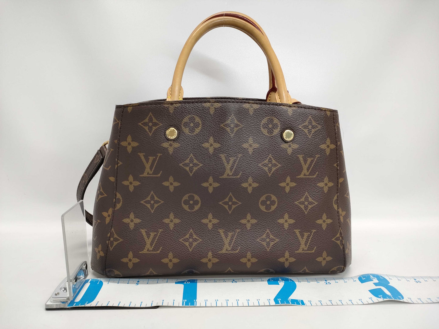 LOUIS VUITTON Louis Vuitton Monogram Montaigne Handbag