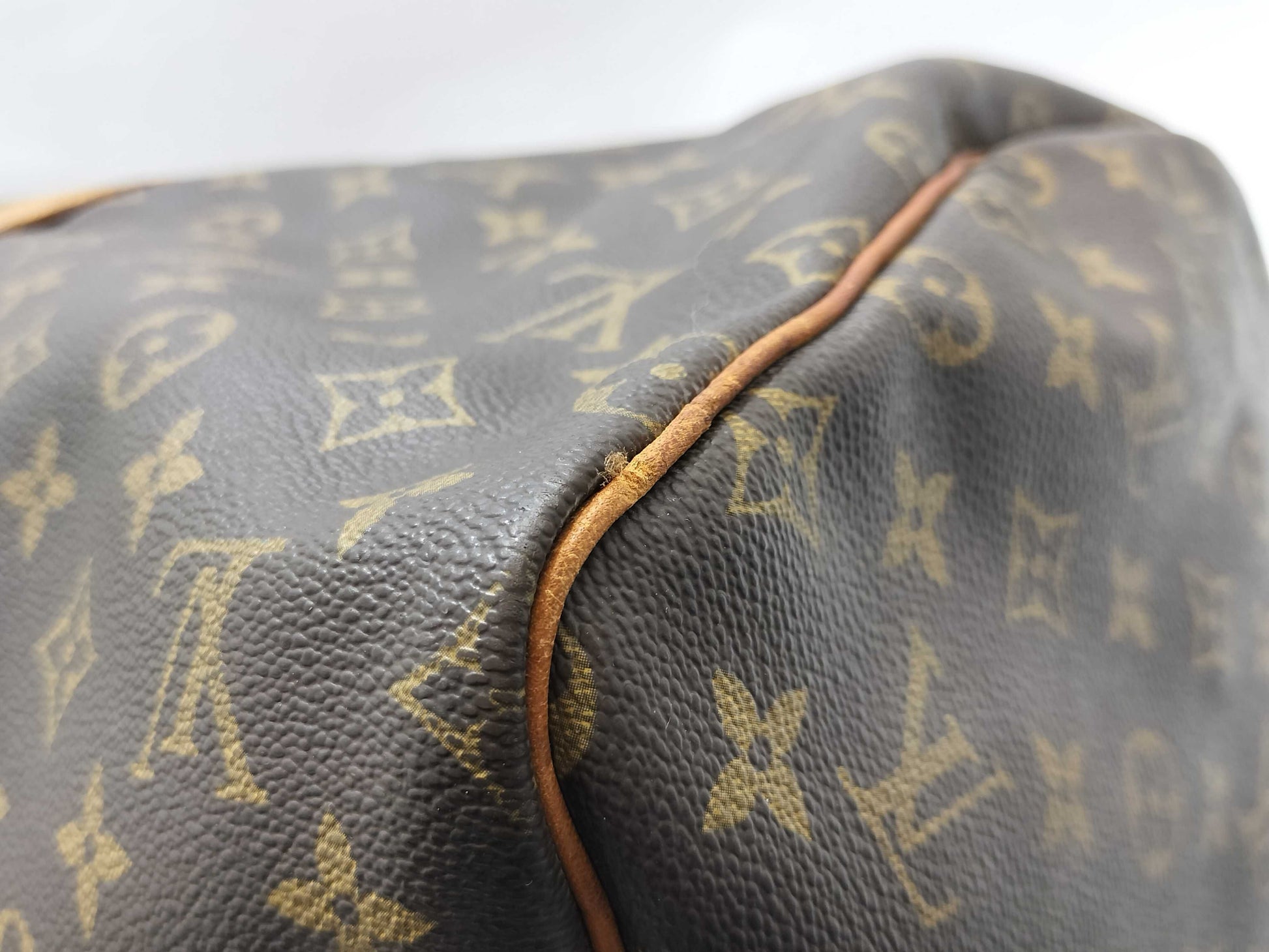 LOUIS VUITTON Monogram Louis Vuitton Monogram Keypol 55 Boston Bag